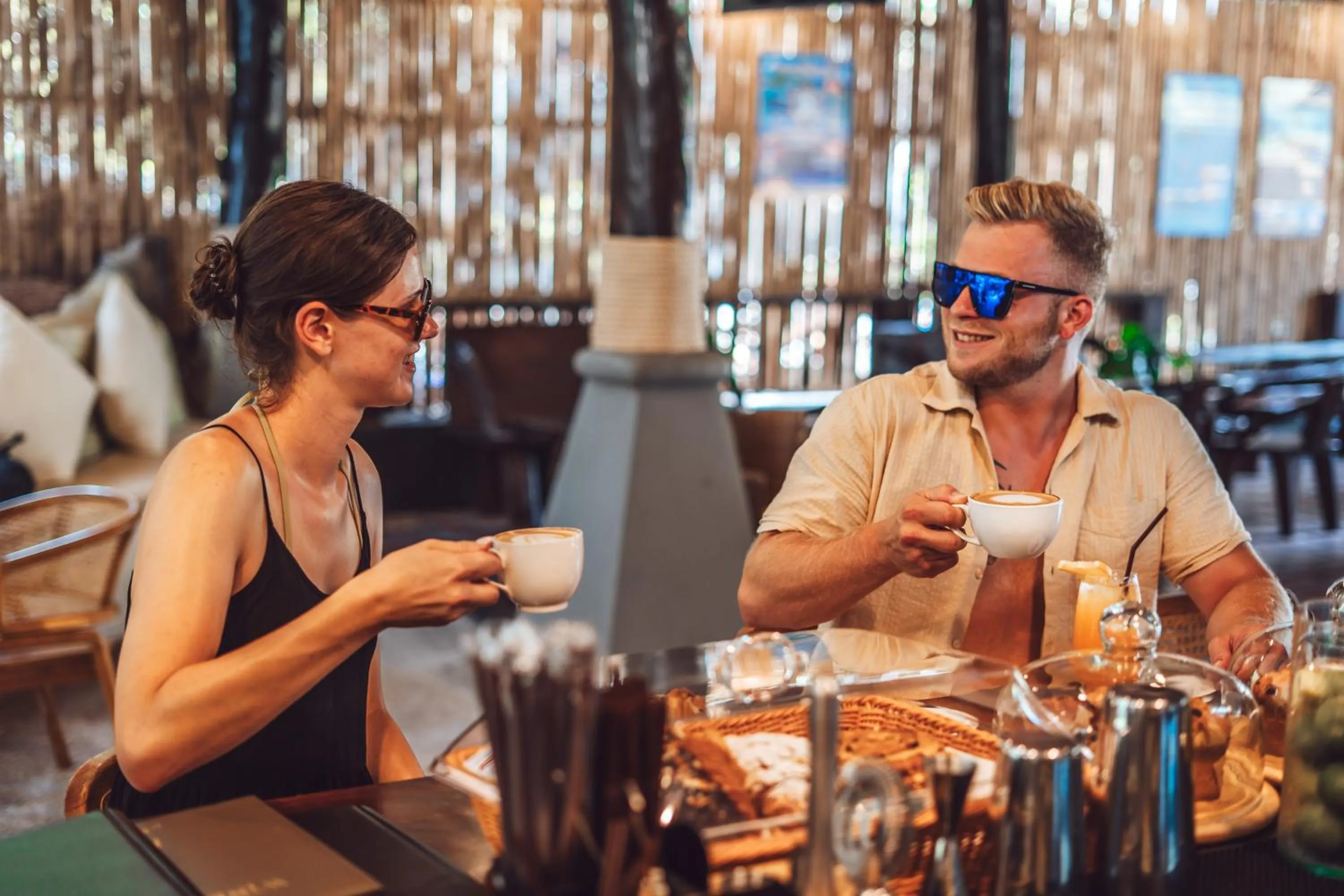 Lounge or bar in Dusit Buncha Koh Tao by Riya Group