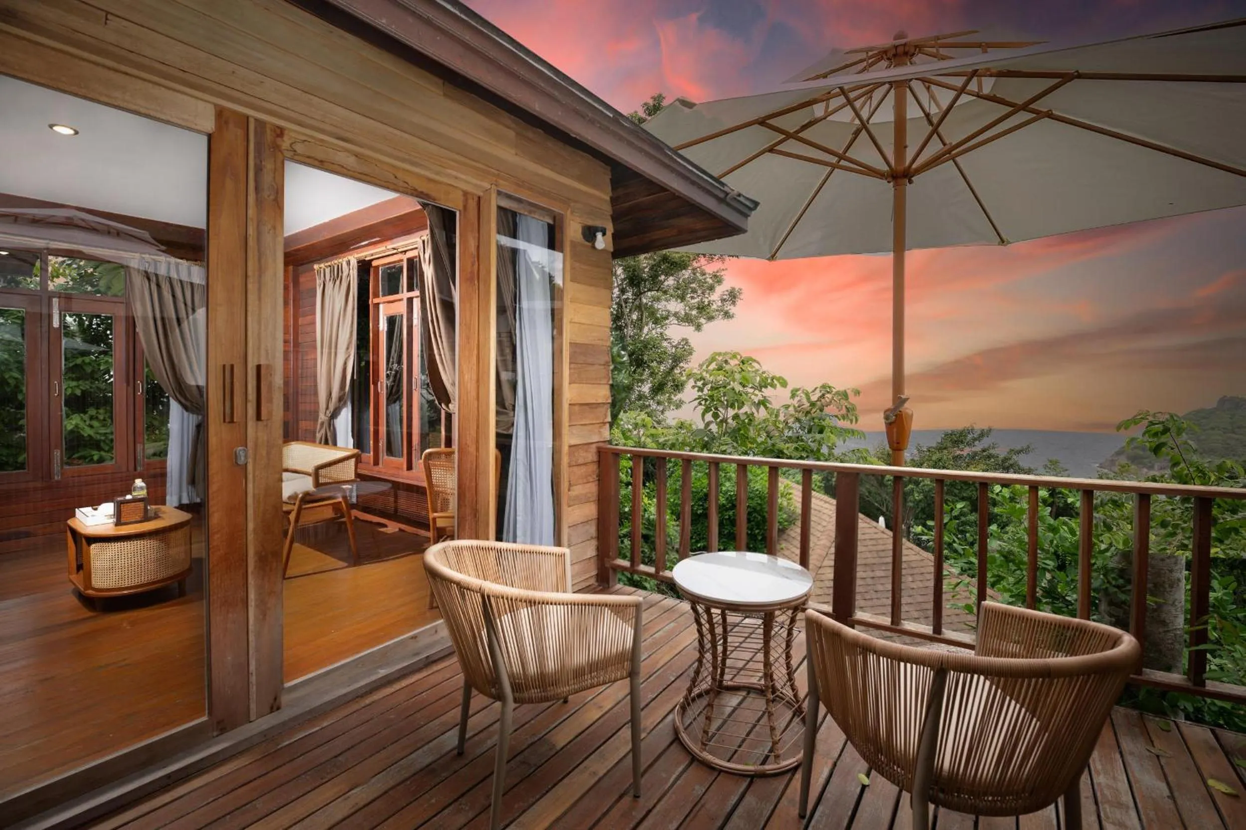 Balcony/Terrace in Dusit Buncha Koh Tao by Riya Group