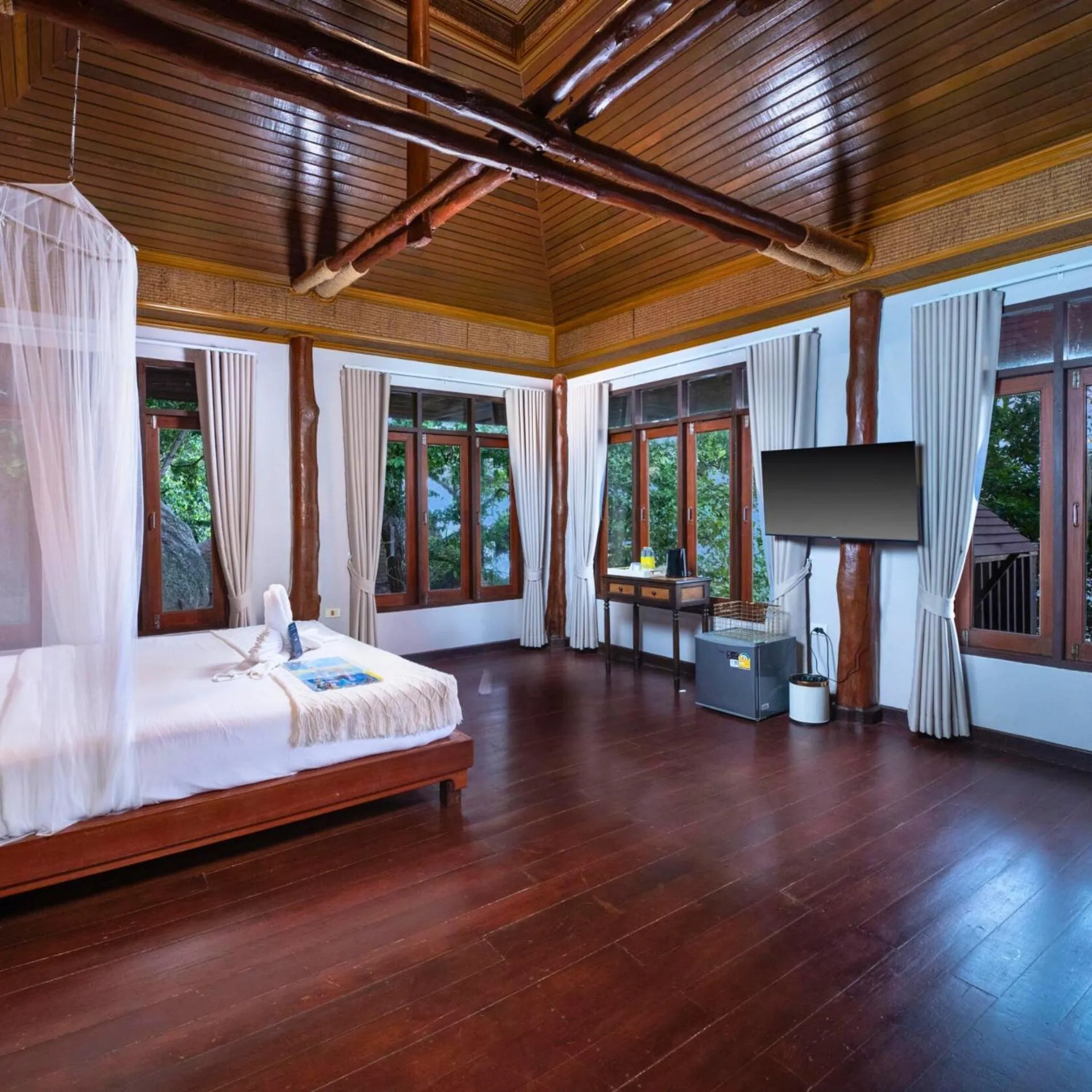 Bedroom, Bed in Dusit Buncha Koh Tao by Riya Group