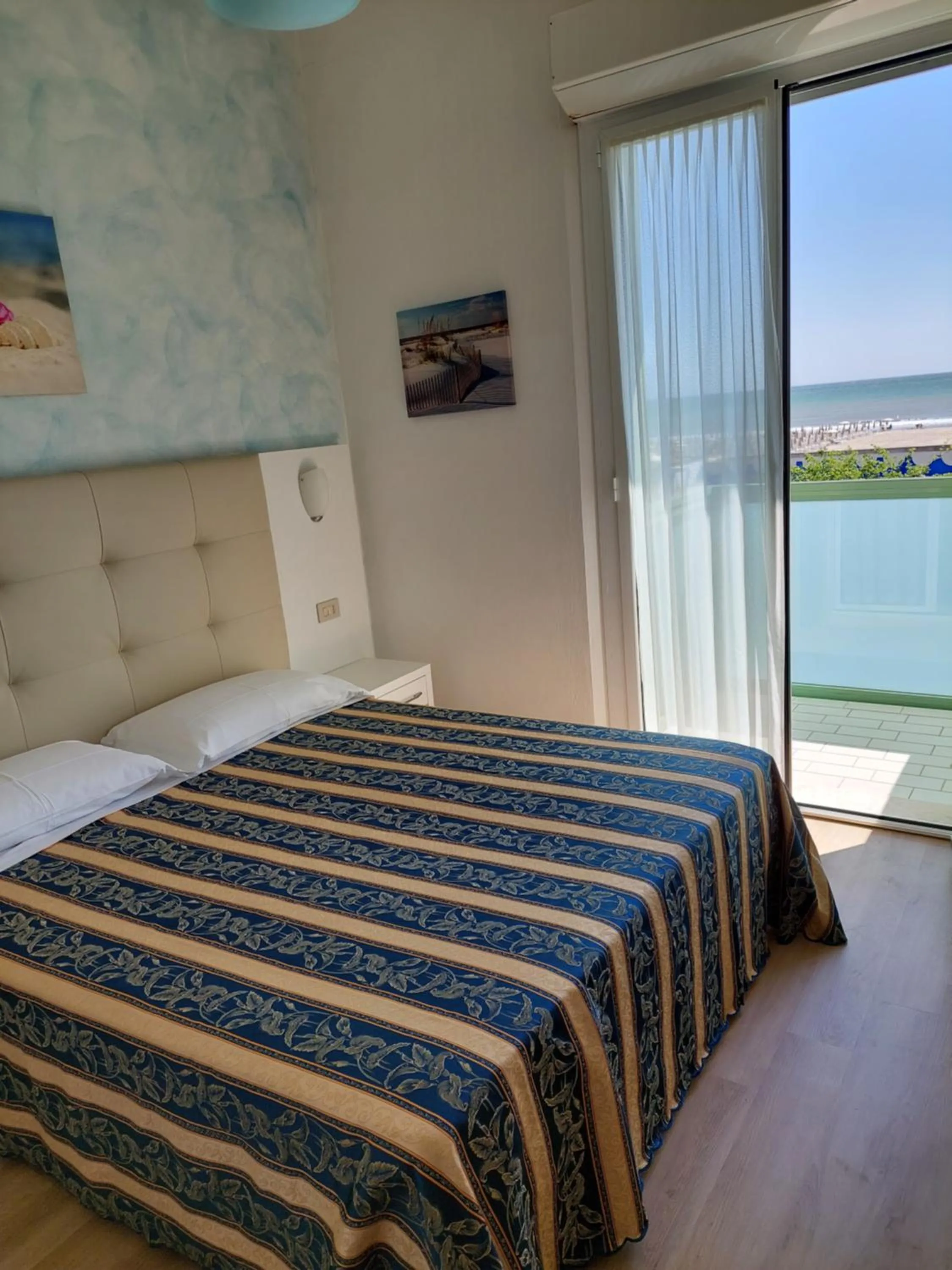 Bed in Costa del Sole Only Room