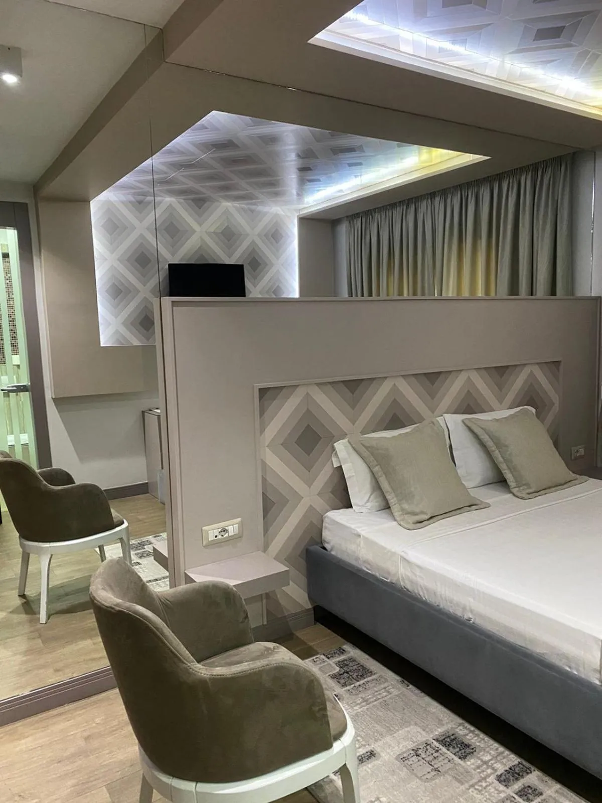 TV and multimedia, Bed in New W Hotel