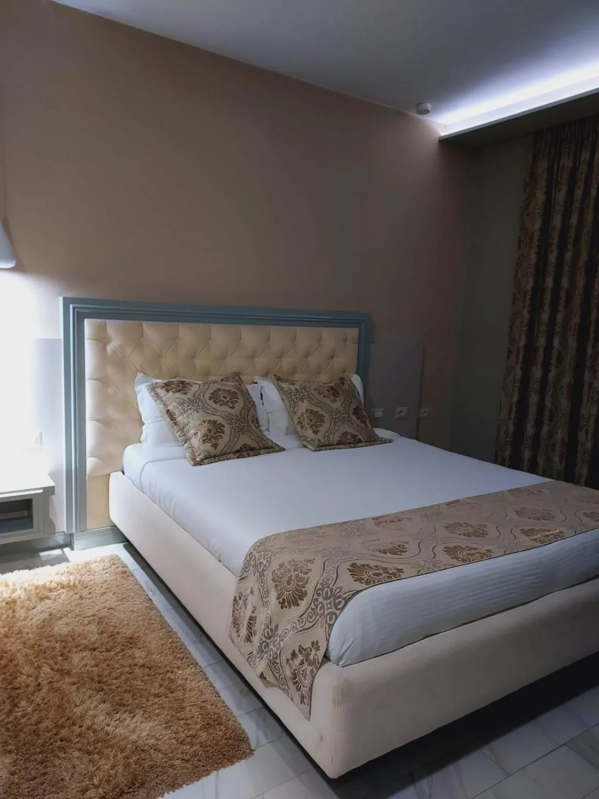 Bedroom, Bed in New W Hotel