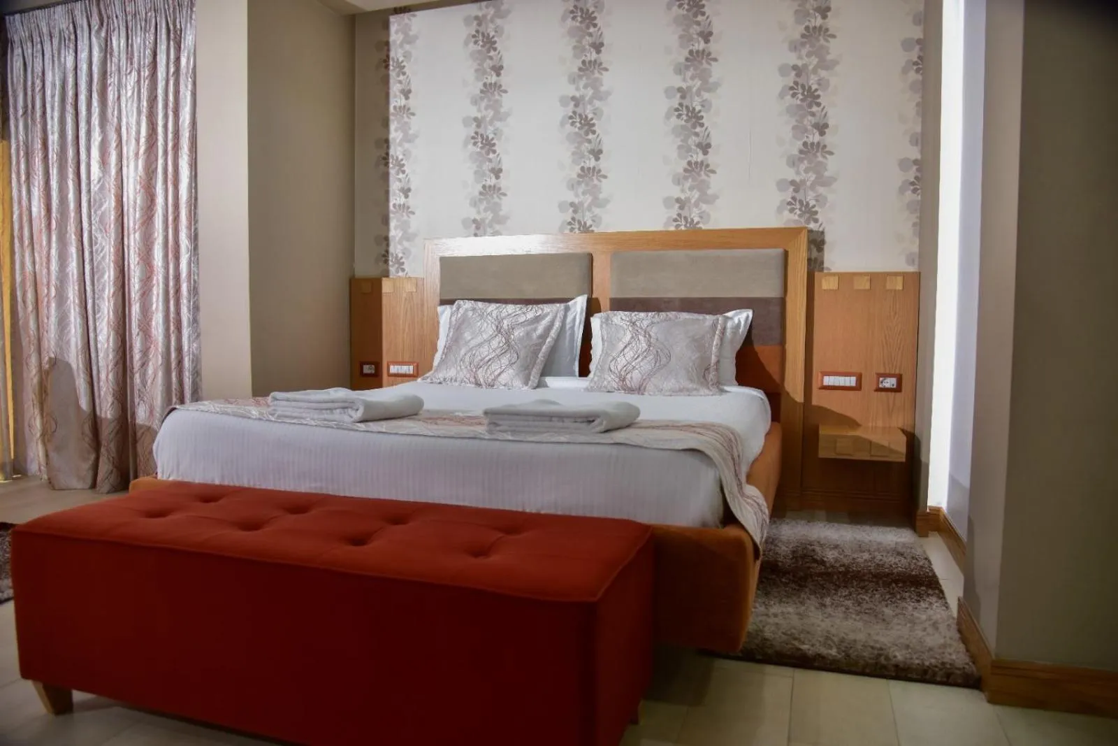 Bedroom, Bed in New W Hotel