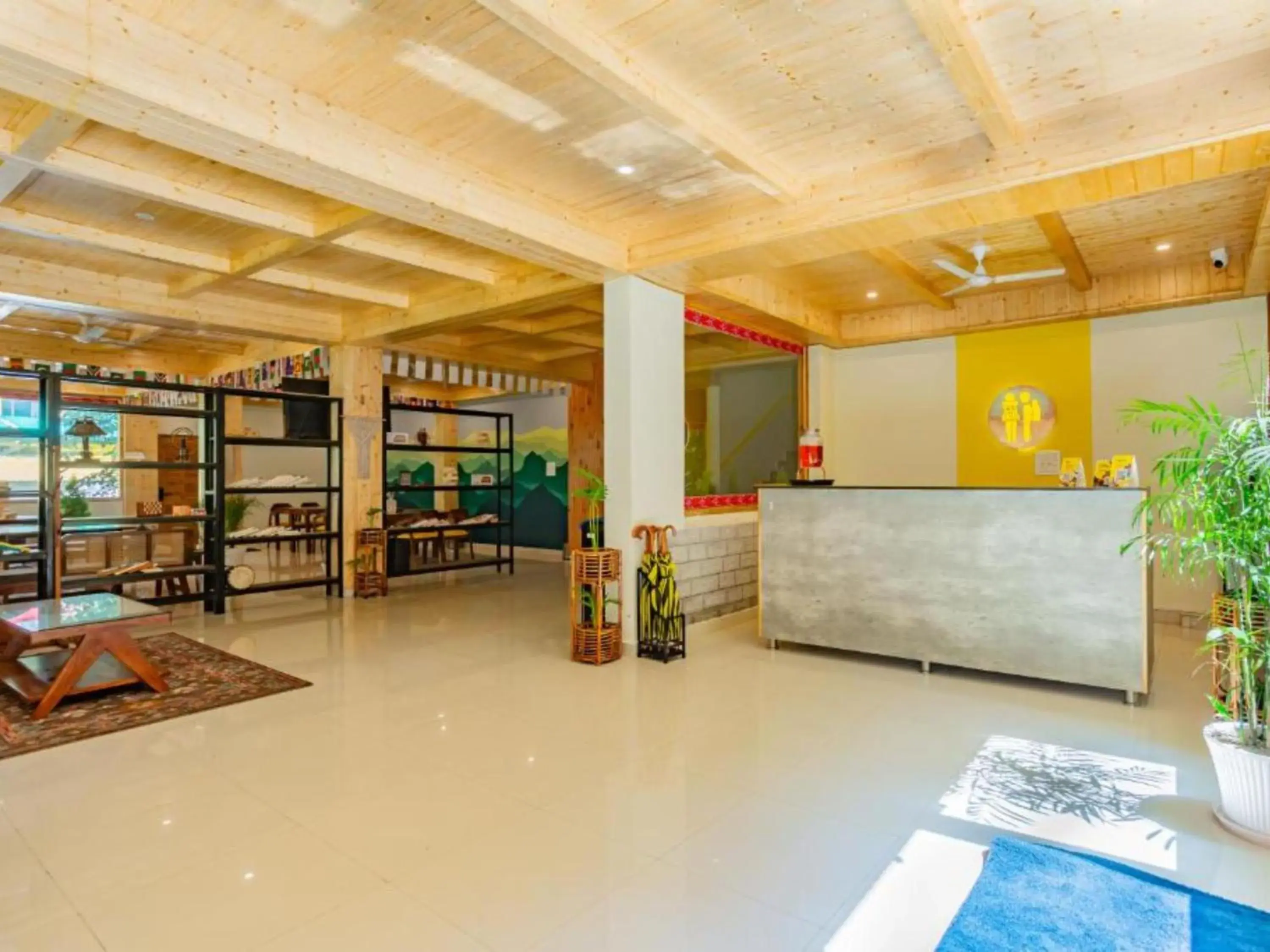 Living room in The Hosteller Kasol Living room in The Hosteller Kasol