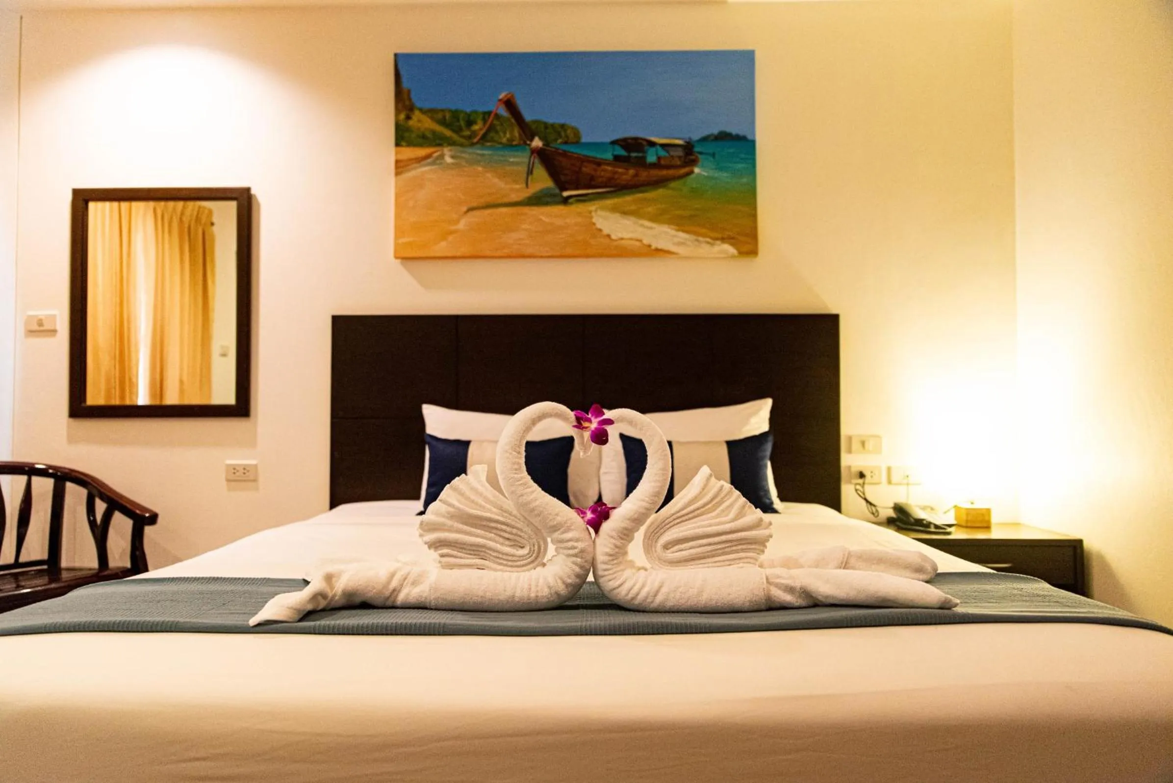 Bed in Q Victory Patong Hotel