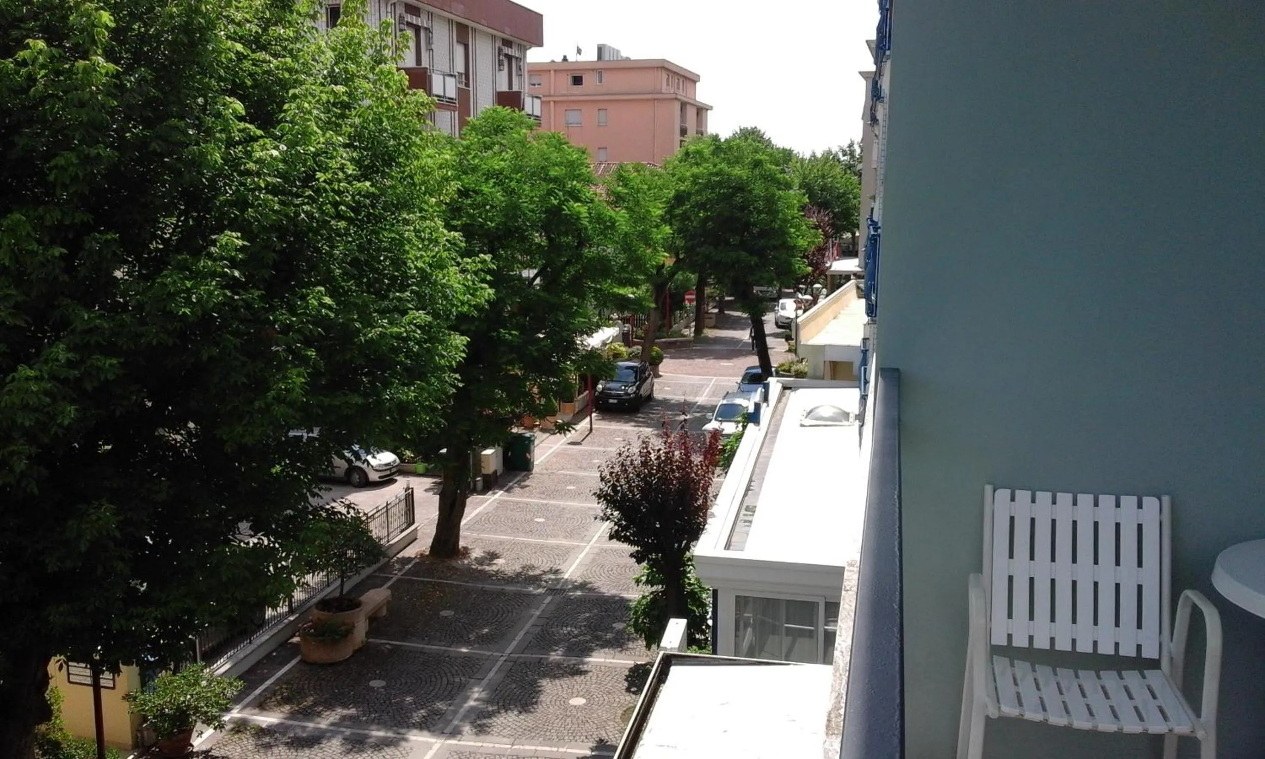 Street view in B&B - Meuble' - Hotel " CORDIALE "