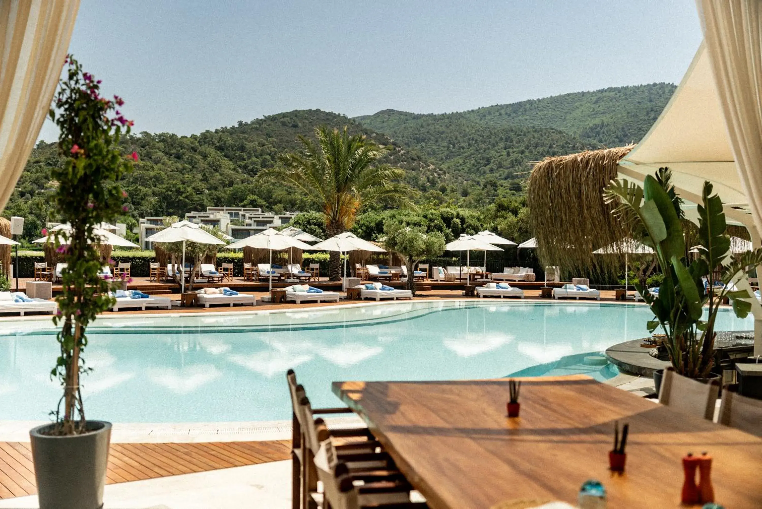Swimming pool in Susona Bodrum, LXR Hotels & Resorts Swimming pool in Susona Bodrum, LXR Hotels & Resorts