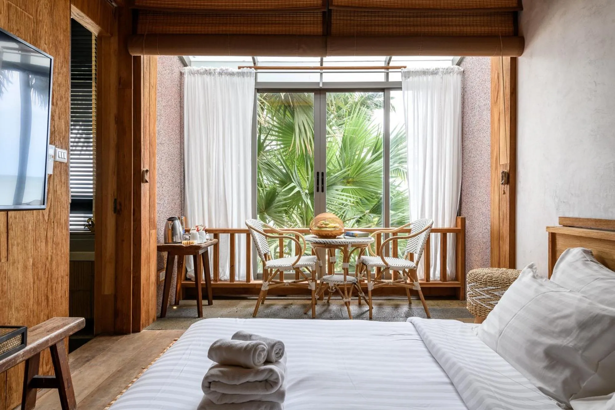 Bedroom, Bed in LA A NATU Sam Roi Yot