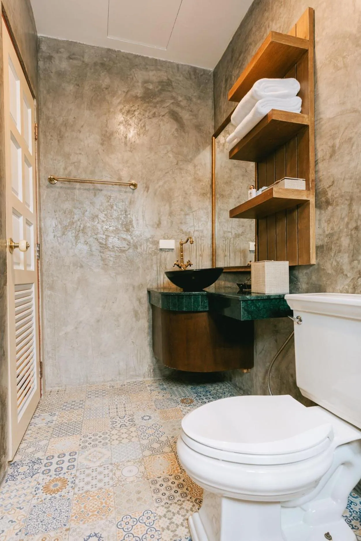 Chuchaiburi Sri Amphawa