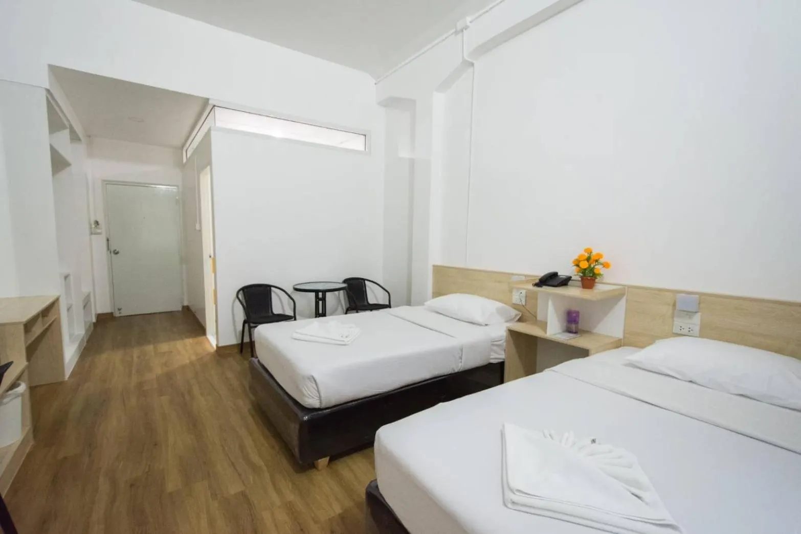 Bed in Basaya Beach Hotel & Resort