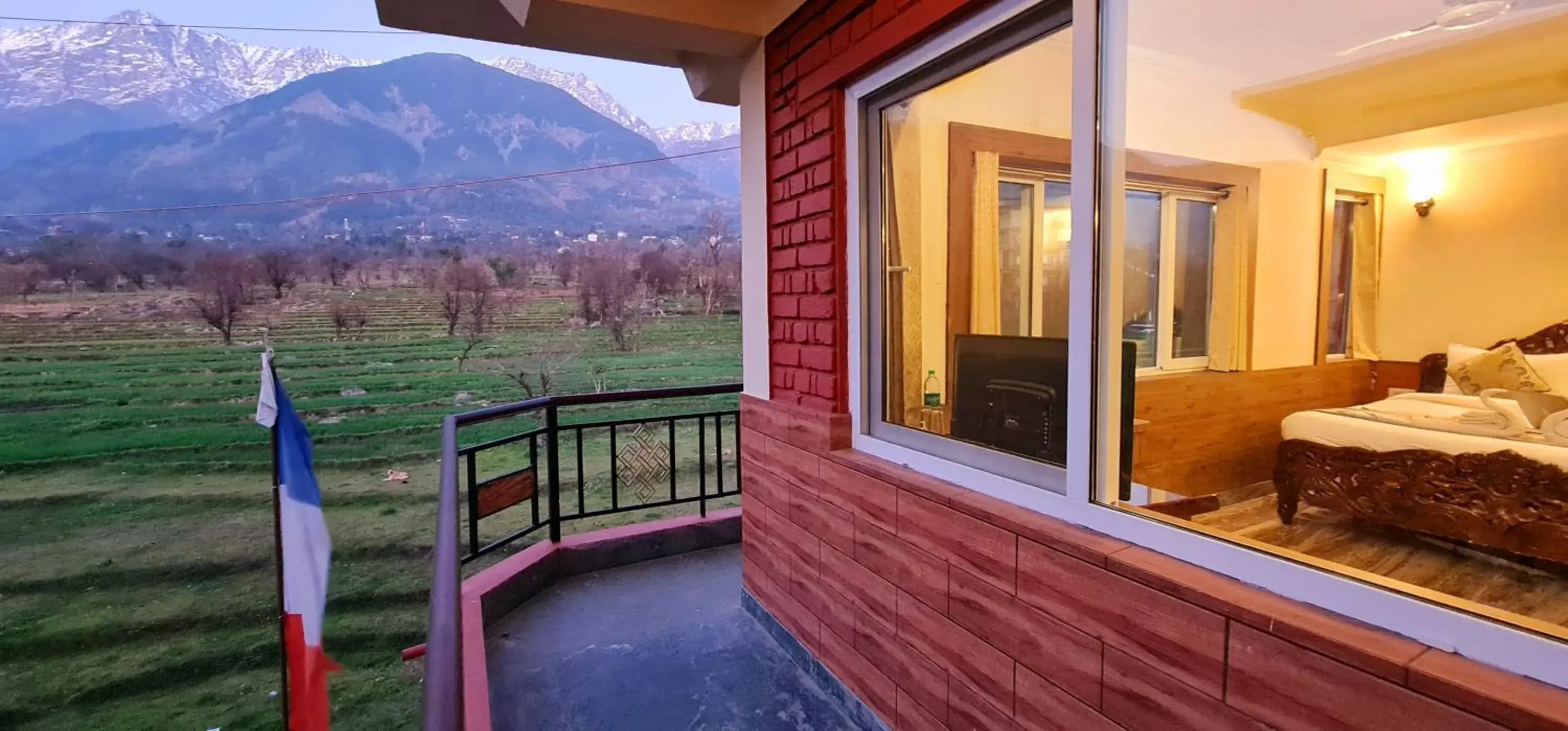 Hotel Samdupling Himalayan Brothers Hotel Samdupling Himalayan Brothers