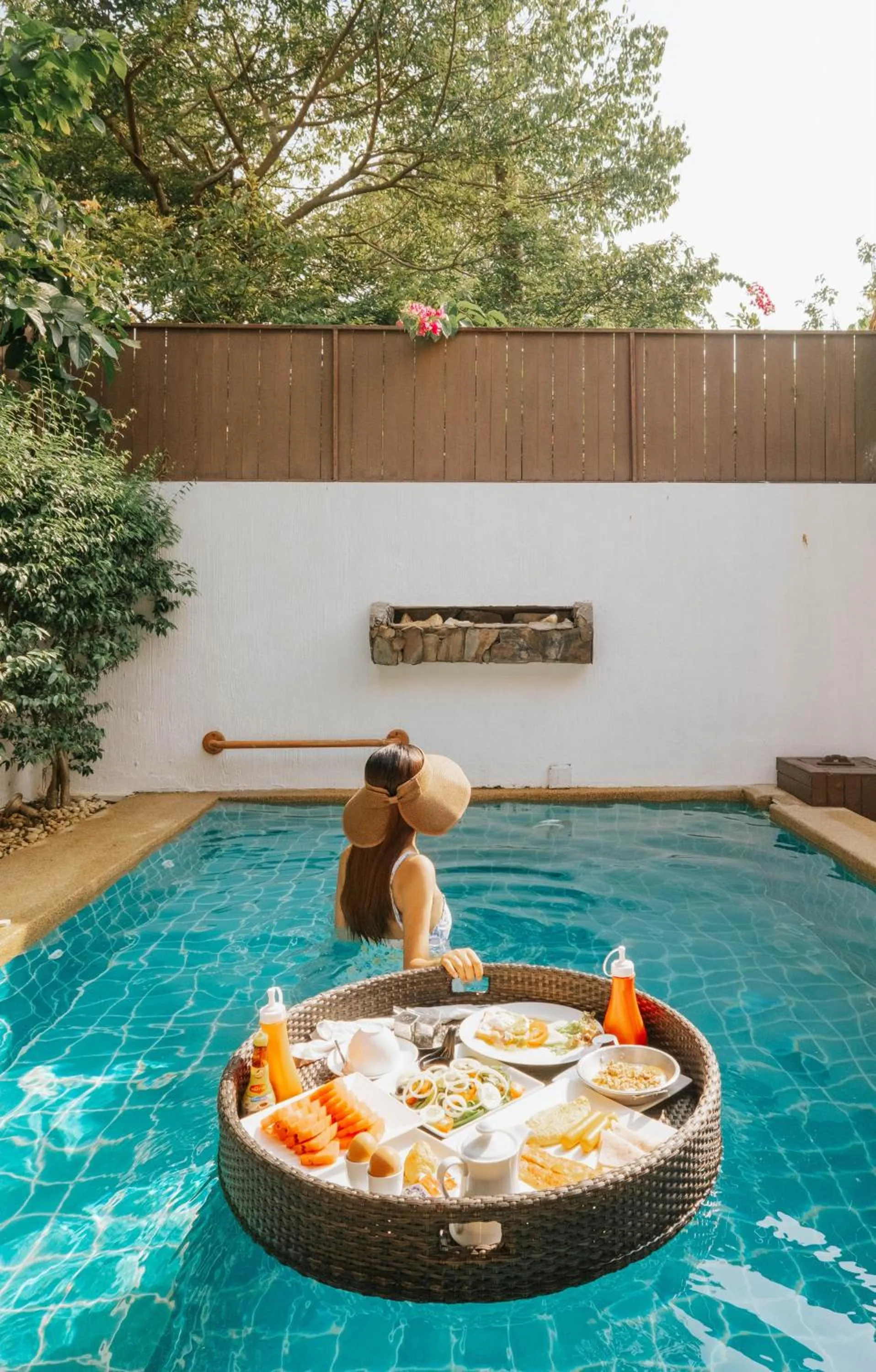 Food and drinks in Mimosa Resort & Spa