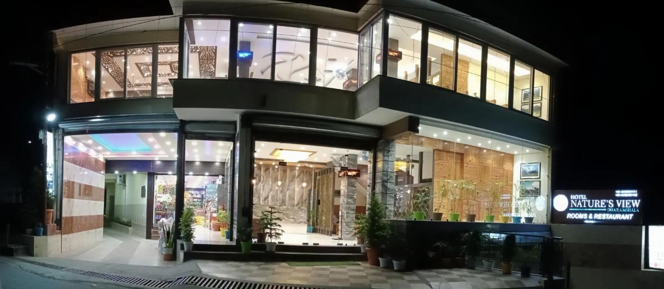 Facade/entrance in Hotel Nature's View