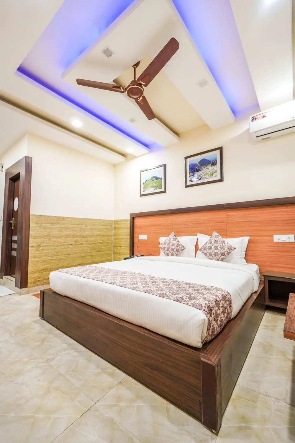 Bed in Hotel Nature's View