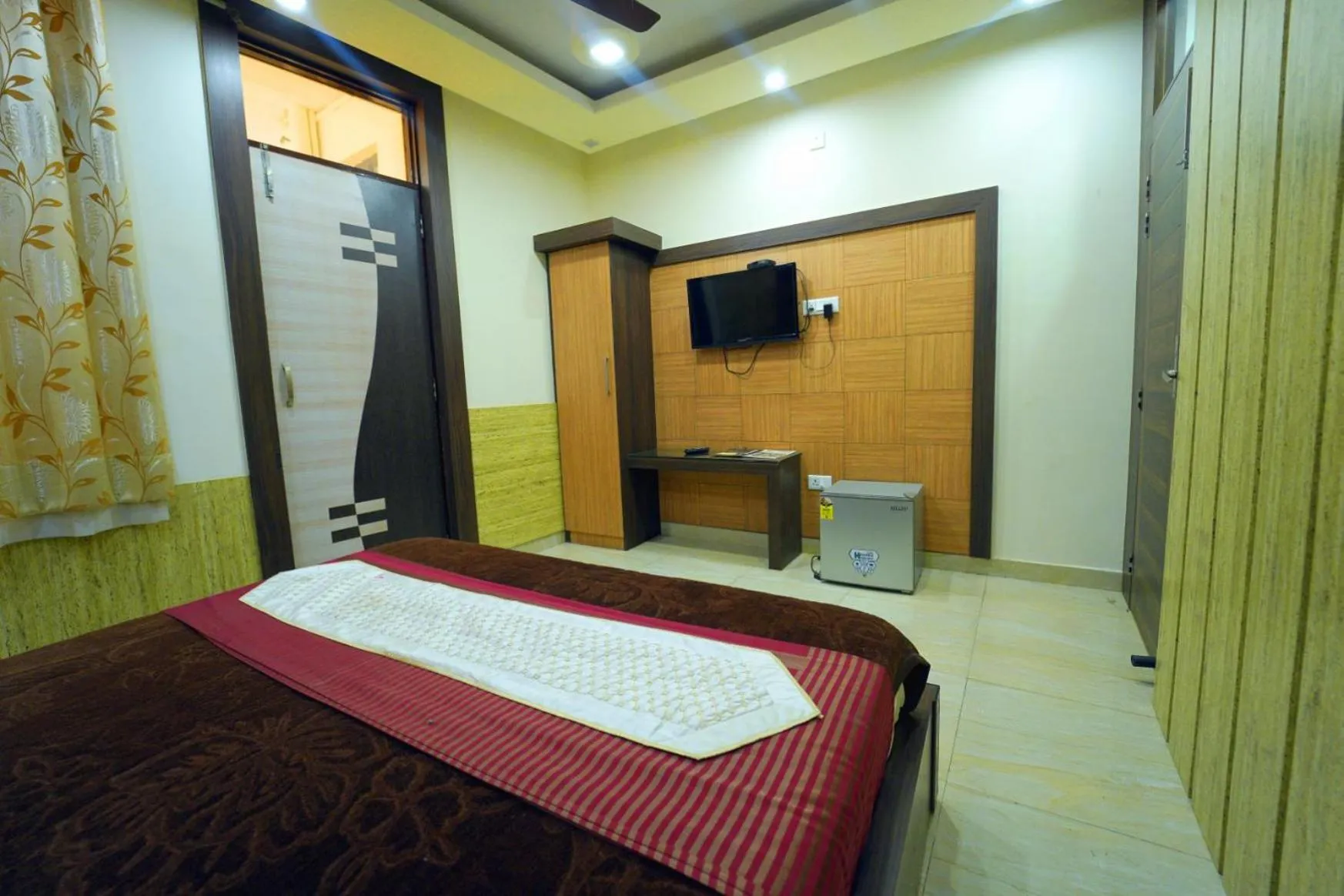 Bed in Hotel Nature's View