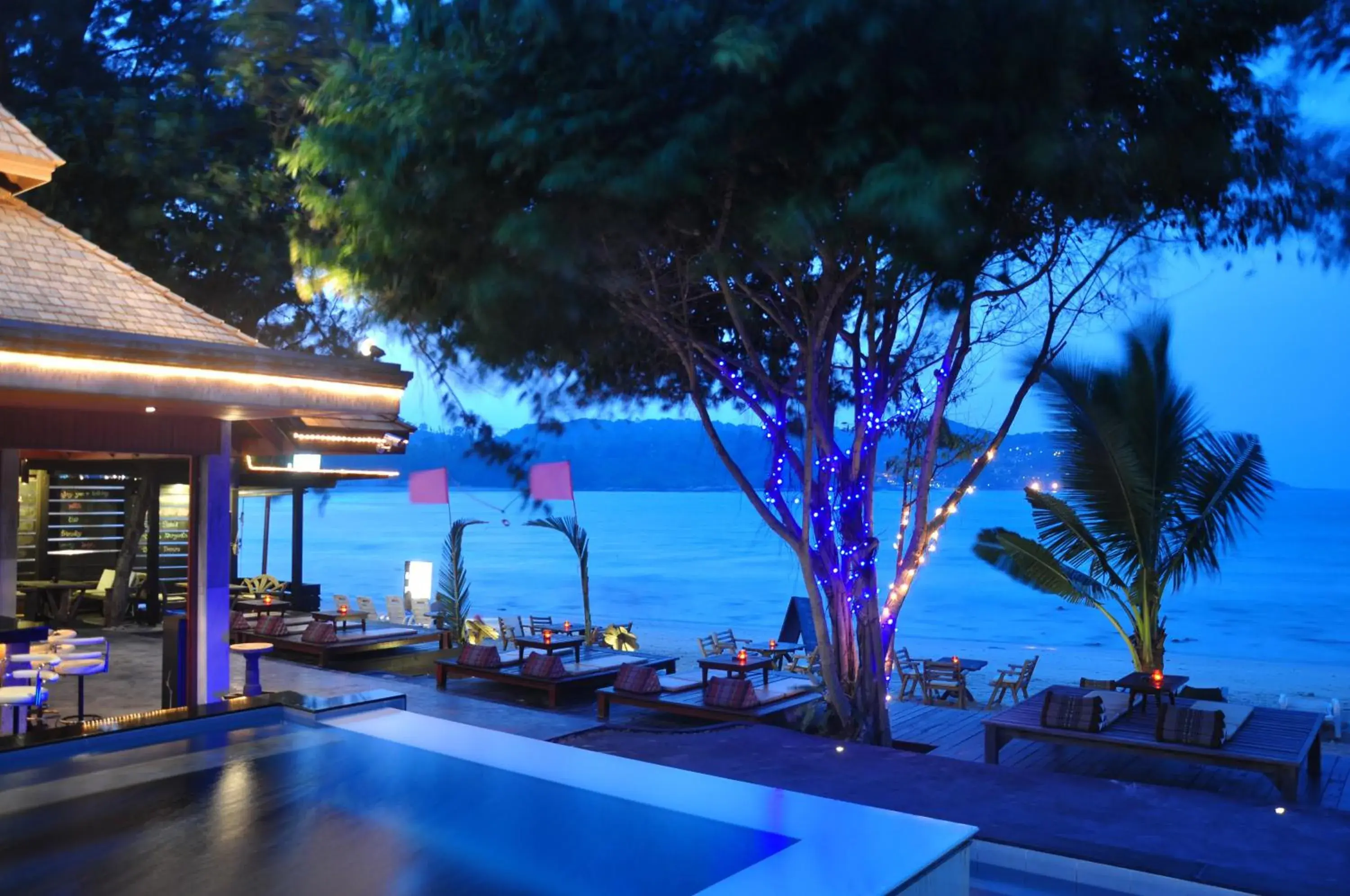 Restaurant/places to eat in Samui Honey Cottages Beach Resort - SHA Extra Plus Restaurant/places to eat in Samui Honey Cottages Beach Resort - SHA Extra Plus