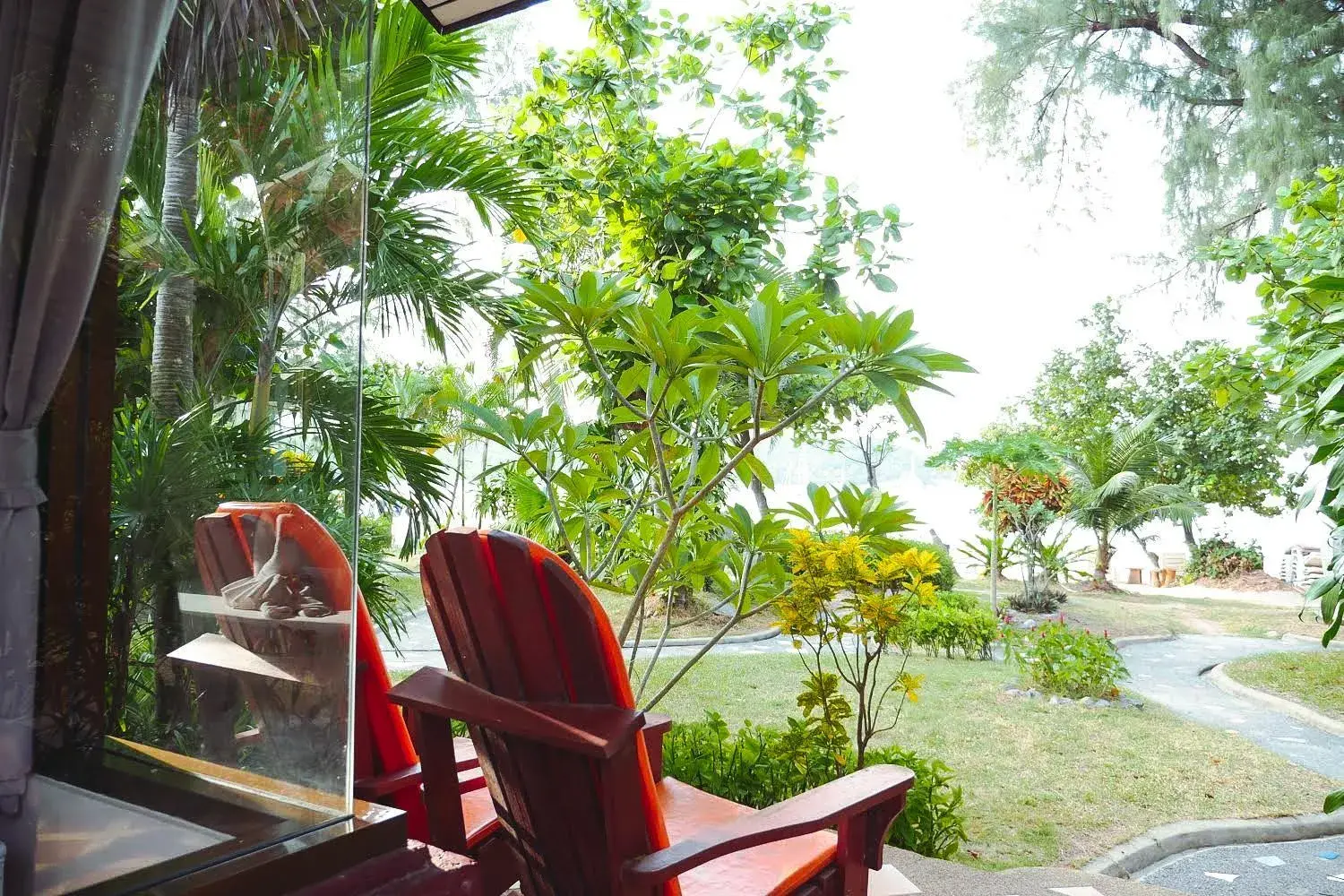 Garden view in Samui Honey Cottages Beach Resort - SHA Extra Plus Garden view in Samui Honey Cottages Beach Resort - SHA Extra Plus