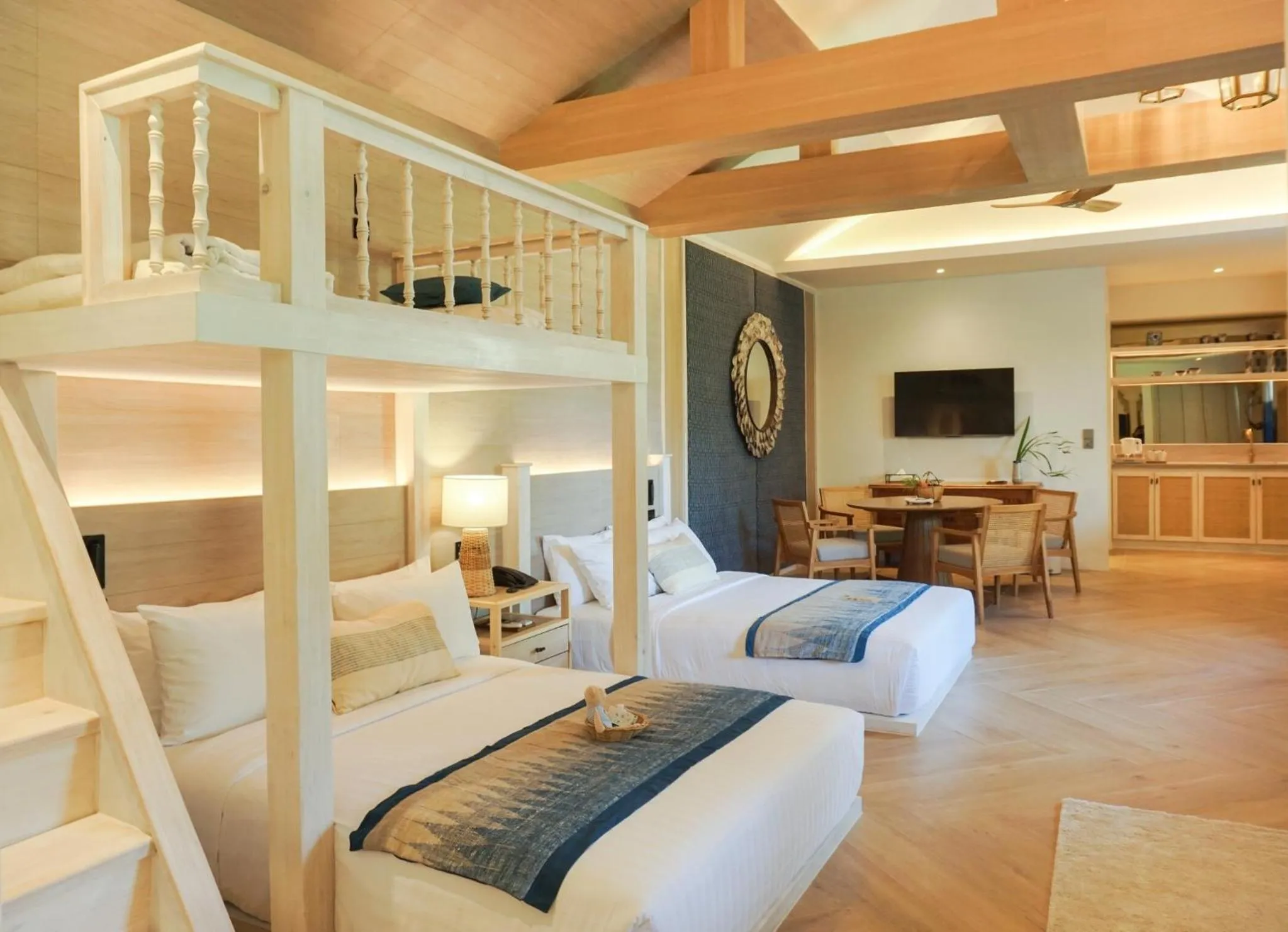 Bedroom in Tohsang Heritage Khongjiam