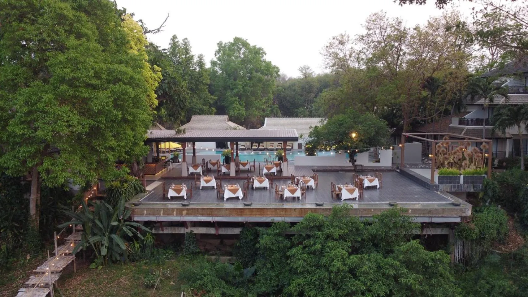 Restaurant/places to eat in Tohsang Heritage Khongjiam