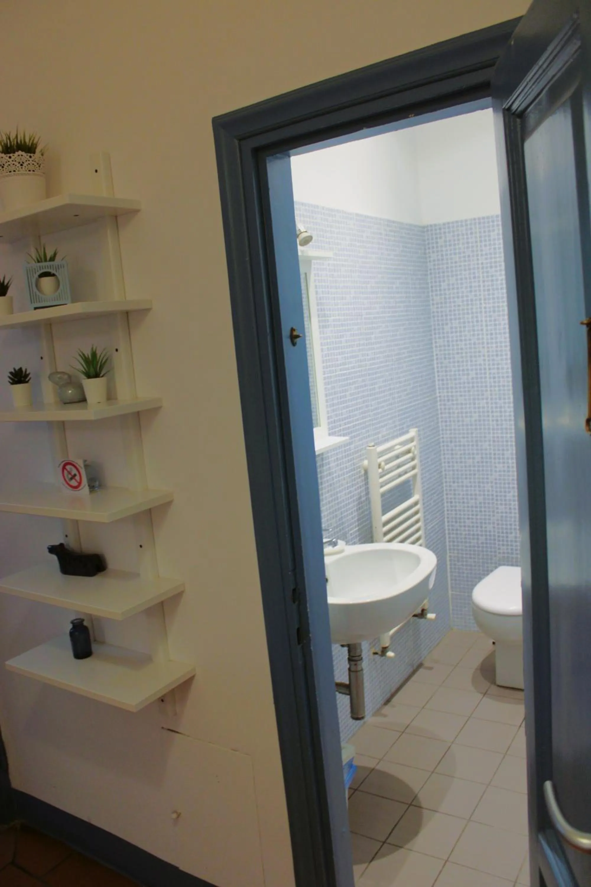 Toilet in Michelangelo's Relais