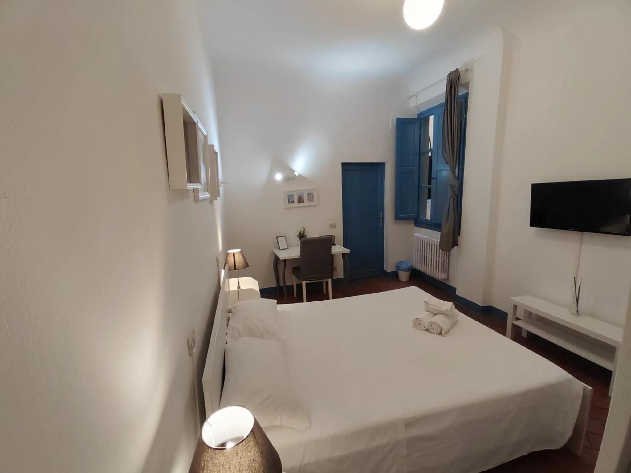 Bed in Michelangelo's Relais