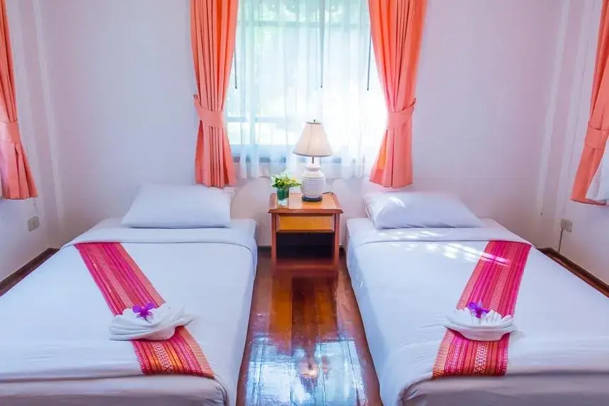 Bed in Supalai Pasak Resort Hotel And Spa Bed in Supalai Pasak Resort Hotel And Spa