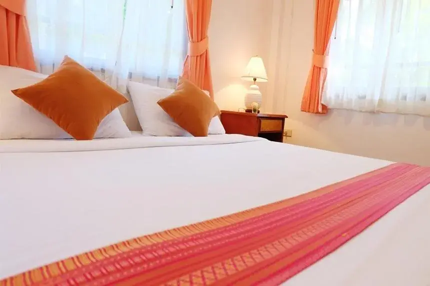 Bed in Supalai Pasak Resort Hotel And Spa Bed in Supalai Pasak Resort Hotel And Spa