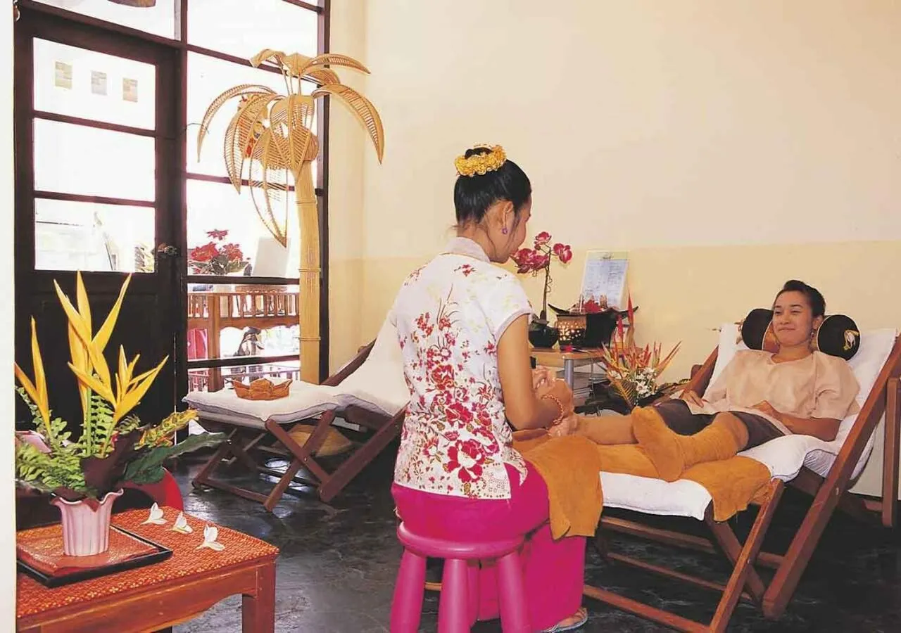 Massage in Supalai Pasak Resort Hotel And Spa
