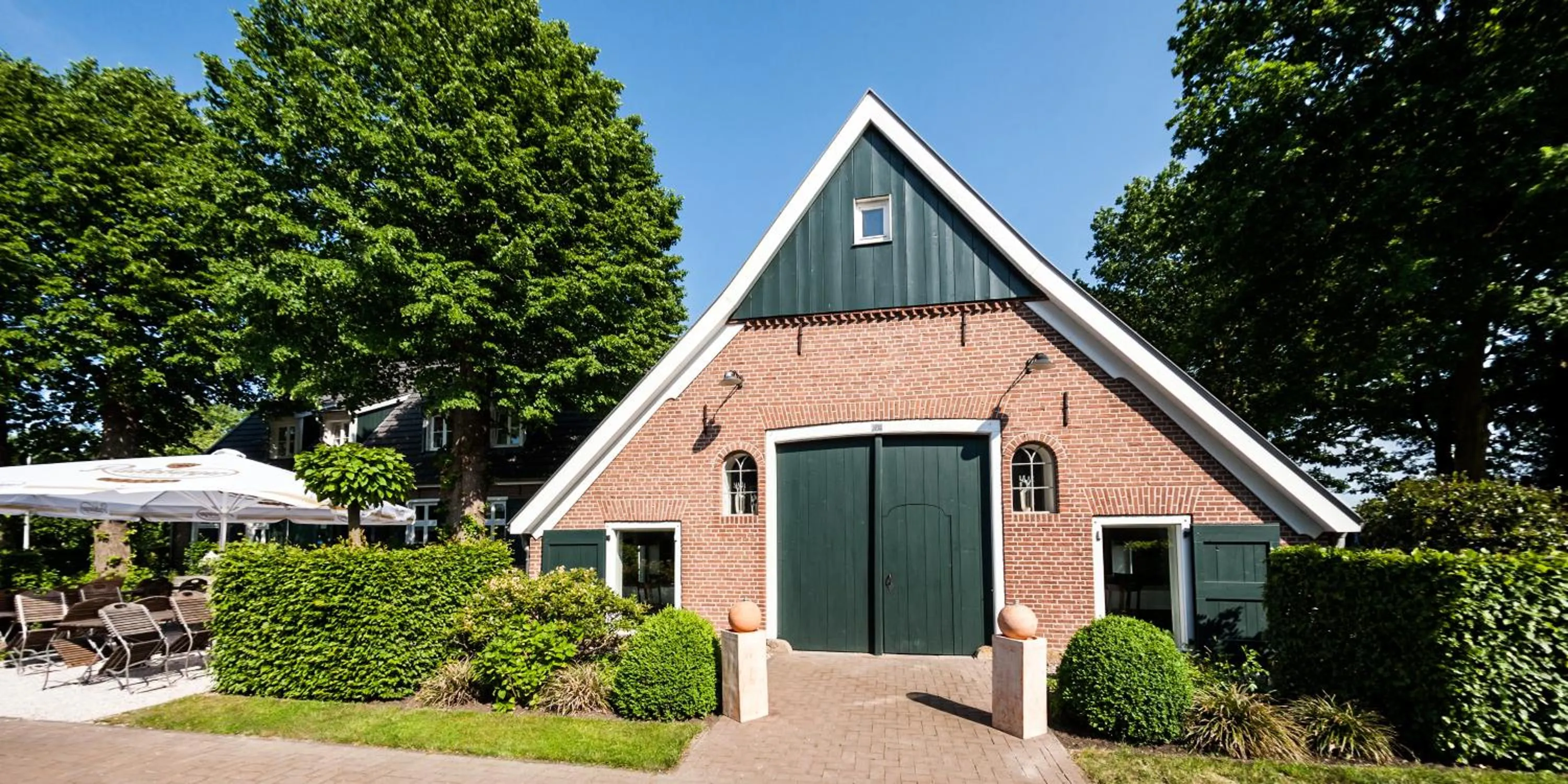 Property building in Altes Landhaus Buddenberg