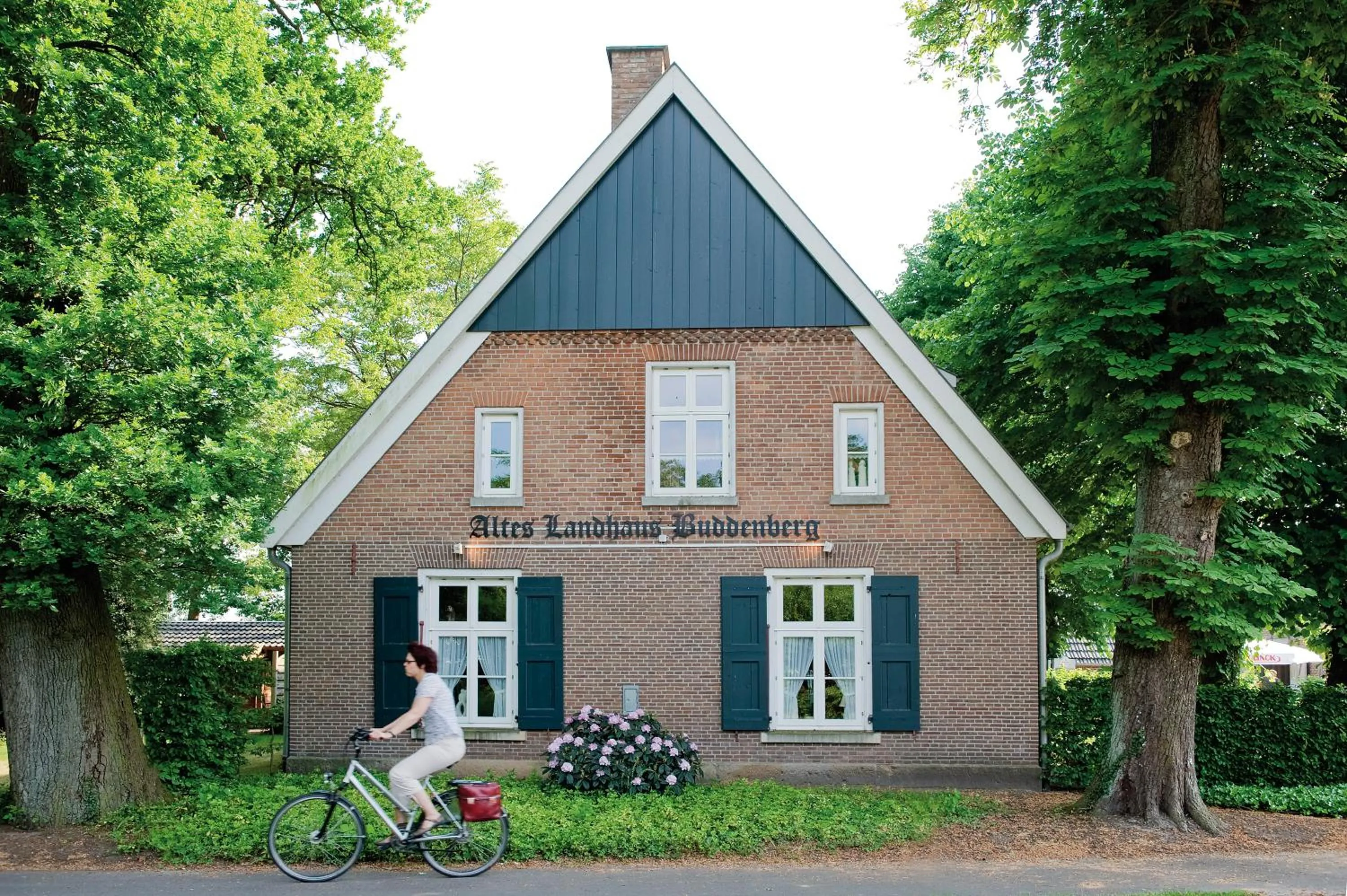 Facade/entrance in Altes Landhaus Buddenberg