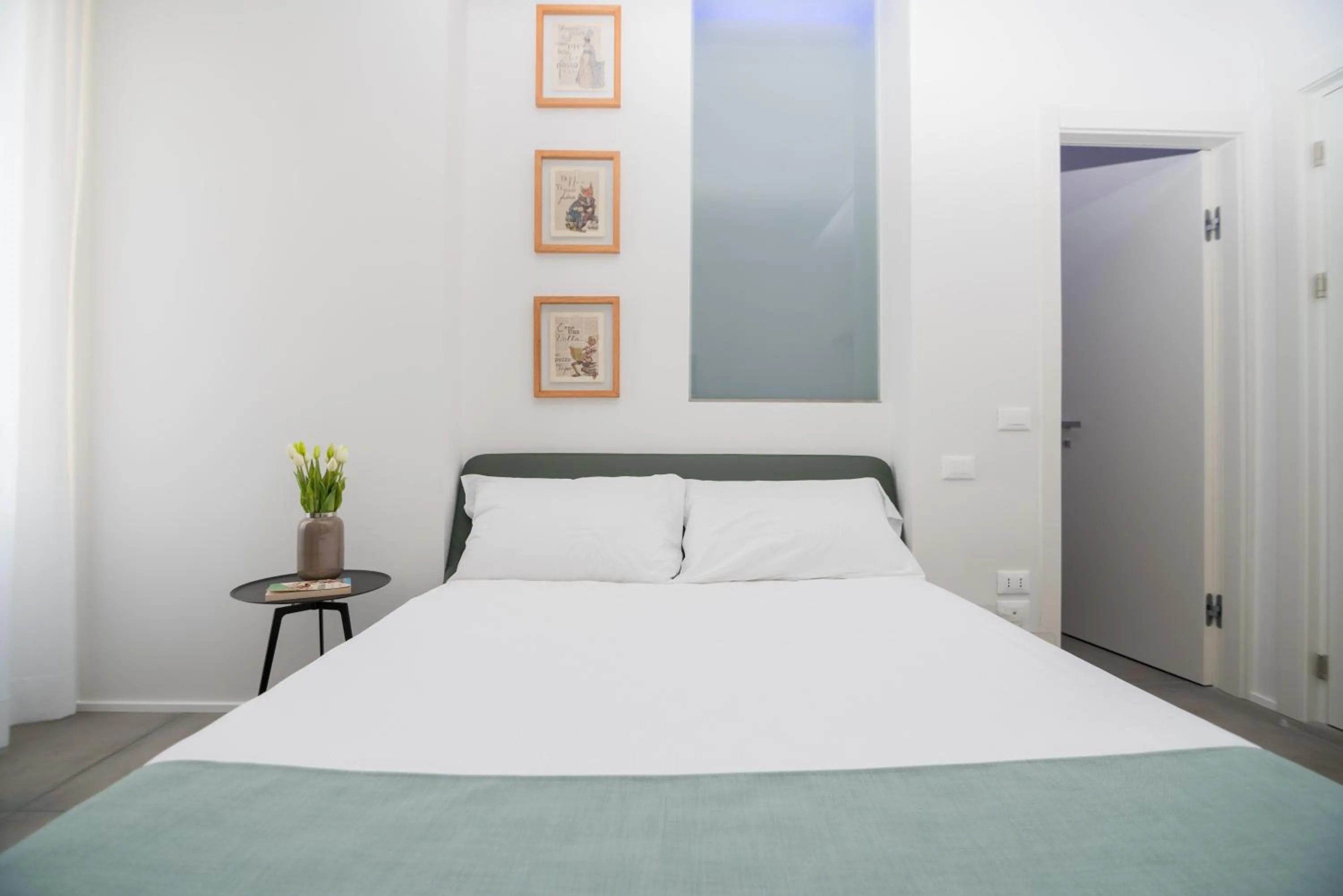 Bed in Relais Luce Florence