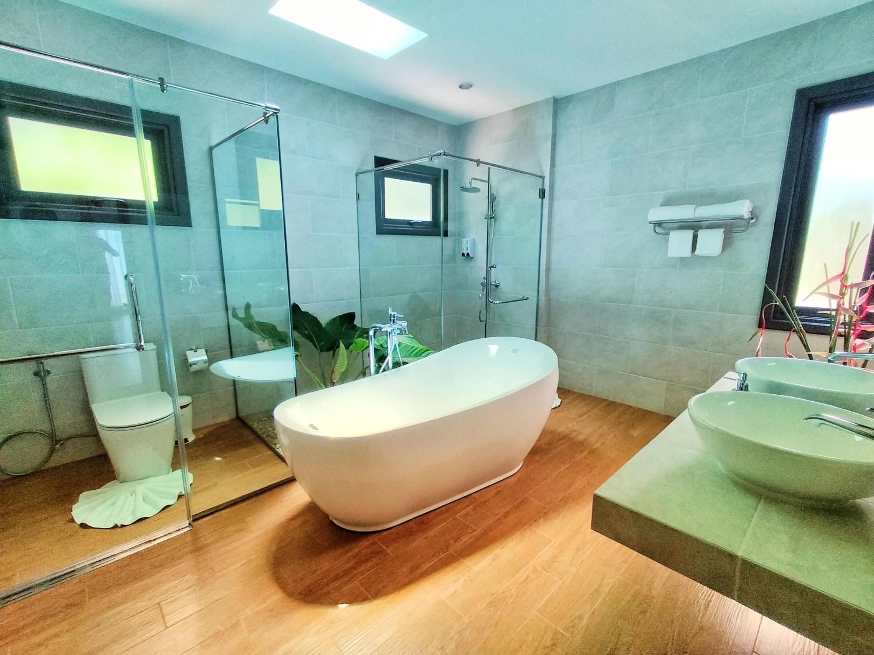 Bathroom in Supalai Scenic Bay Resort And Spa, SHA Extra Plus