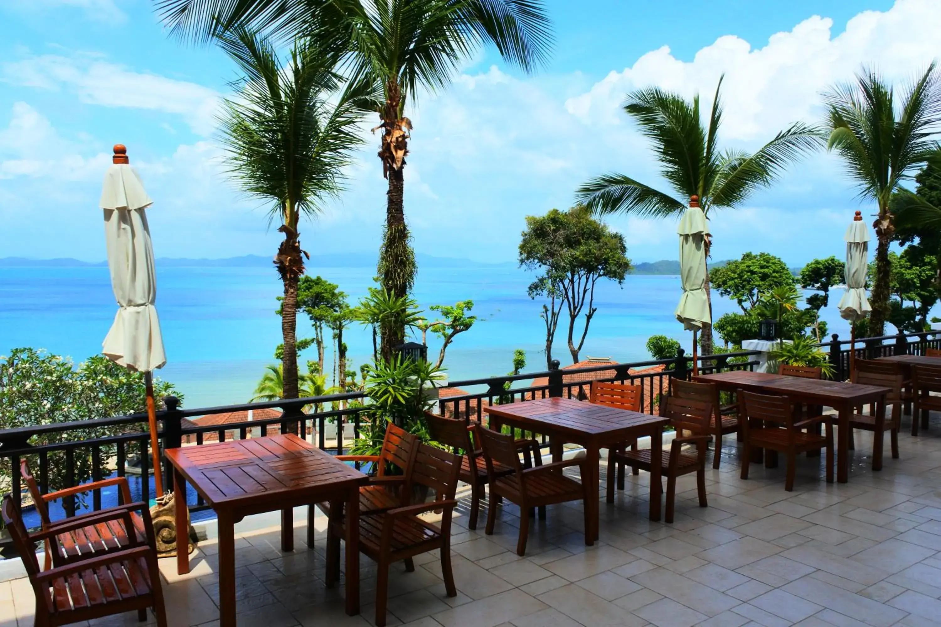 Restaurant/places to eat in Supalai Scenic Bay Resort And Spa, SHA Extra Plus Restaurant/places to eat in Supalai Scenic Bay Resort And Spa, SHA Extra Plus