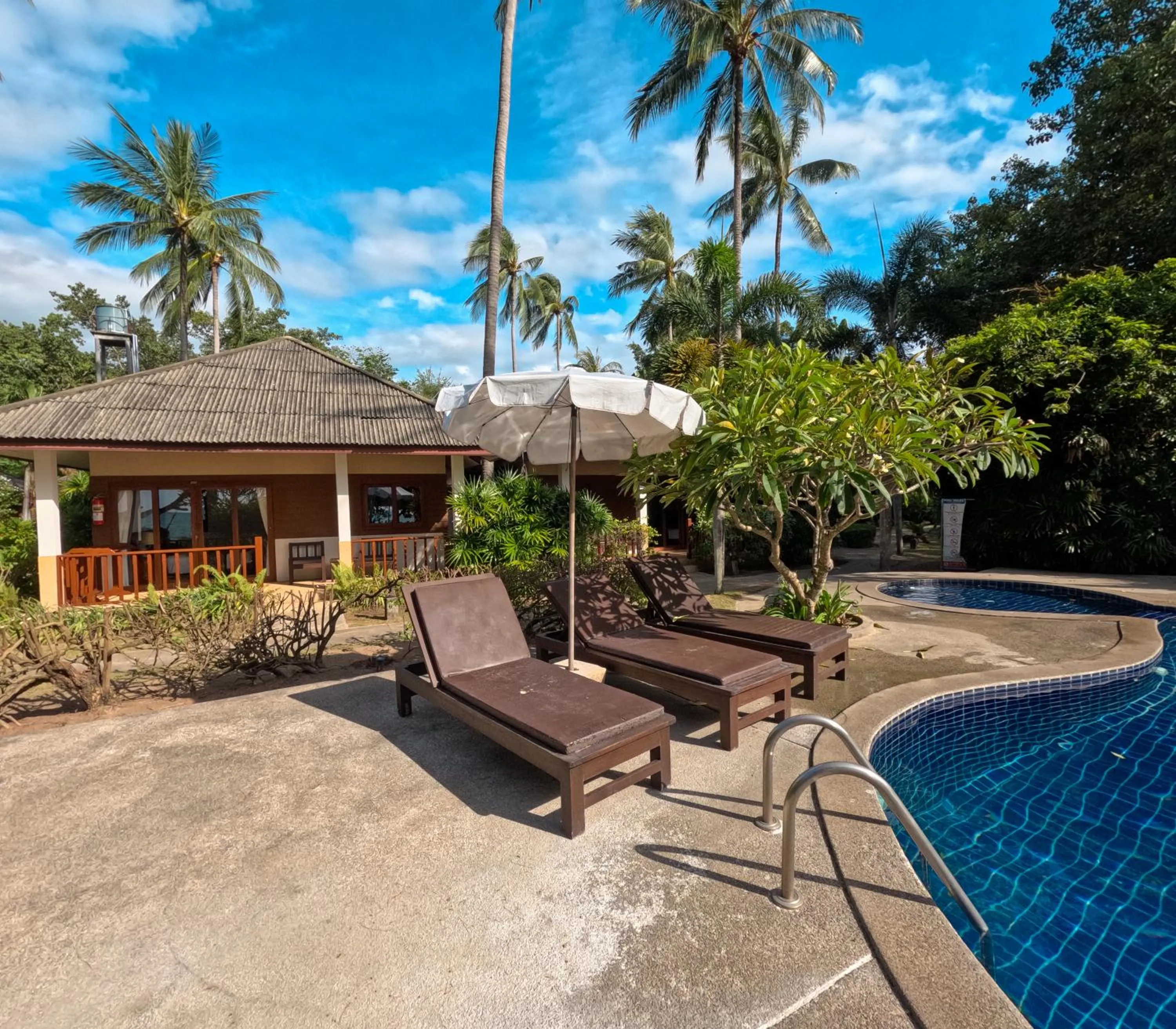 Pool view in Anahata Resort