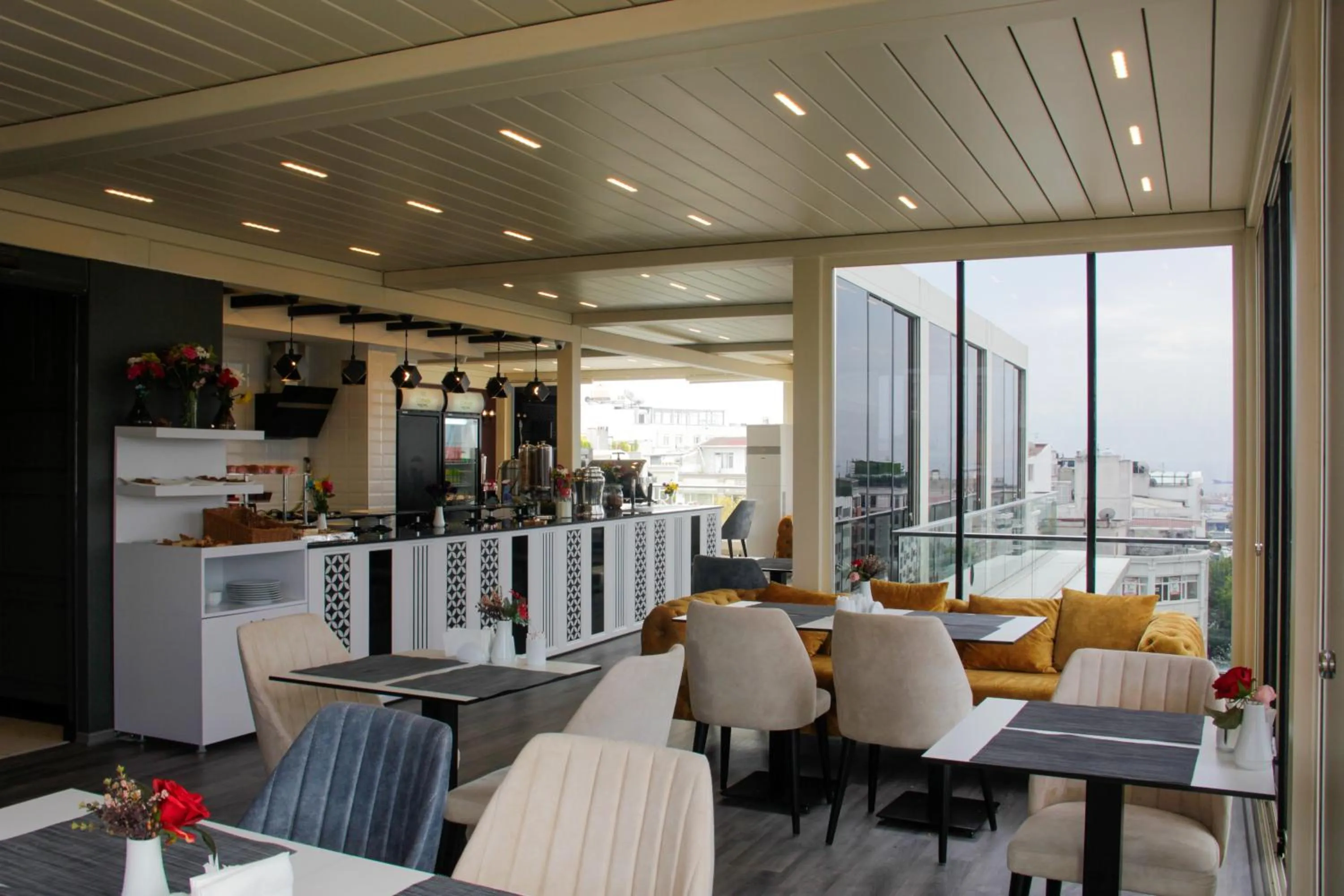 Buffet breakfast in Corner Hotel Laleli