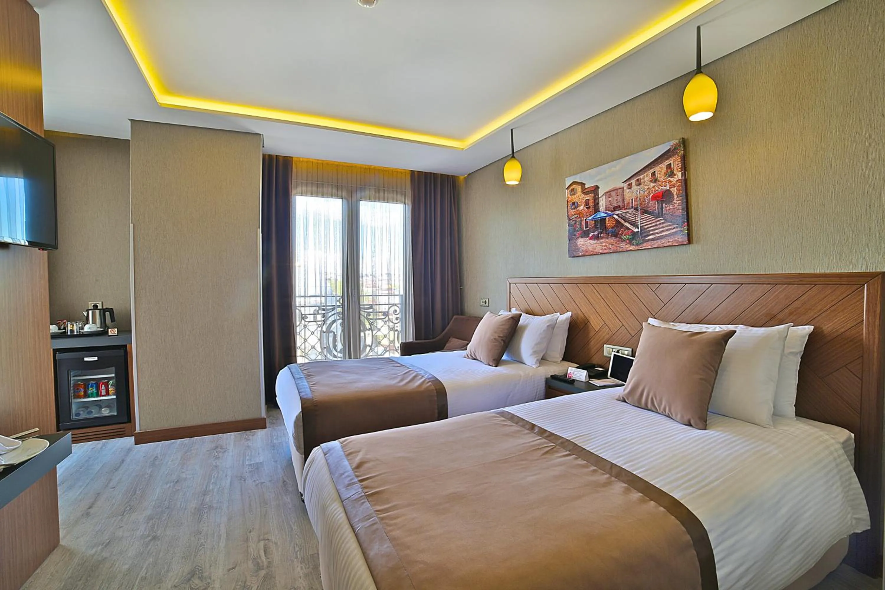 Decorative detail, Bed in Corner Hotel Laleli