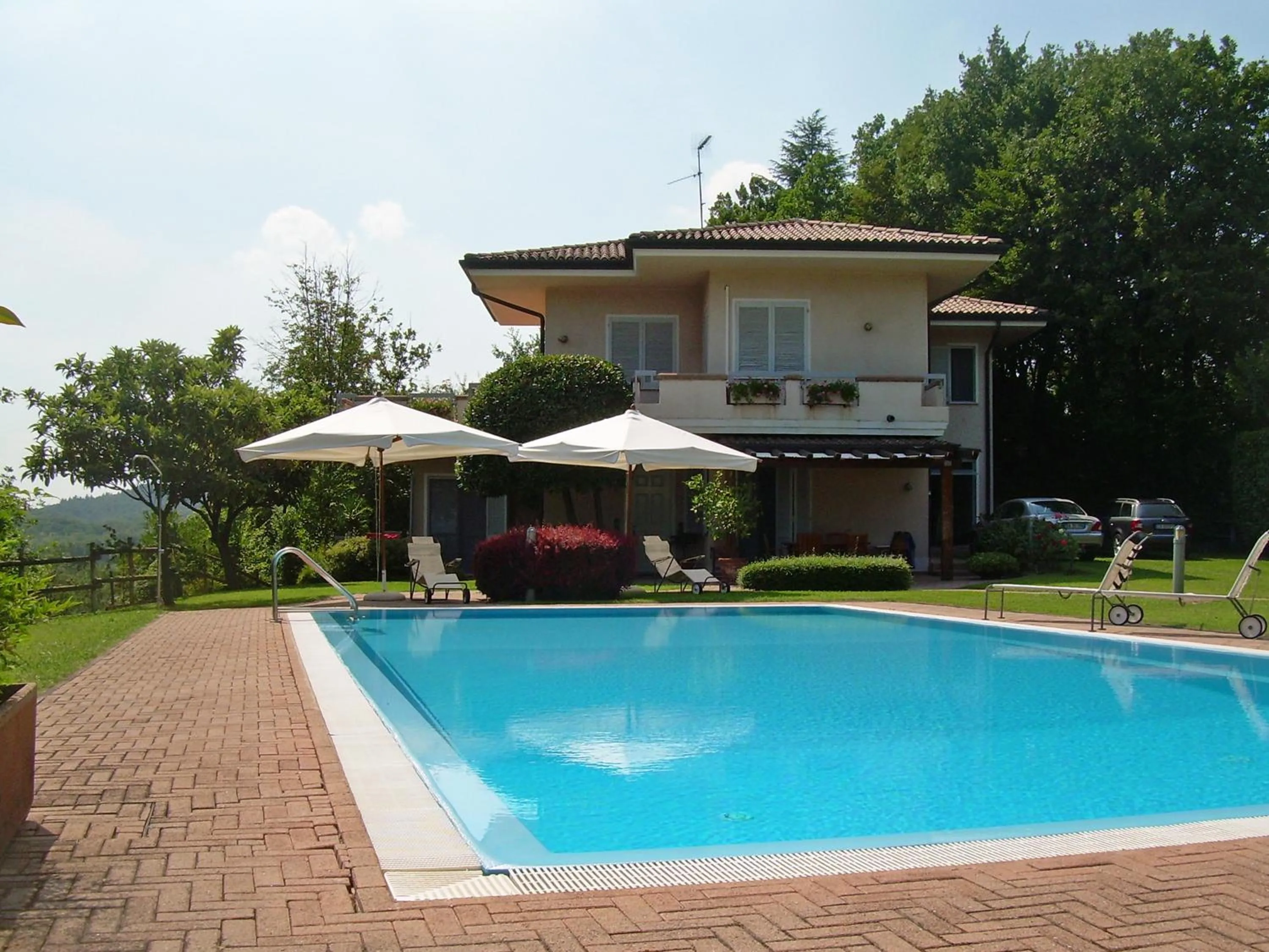 Villa dei Salici con Piscina by Wonderful Italy
