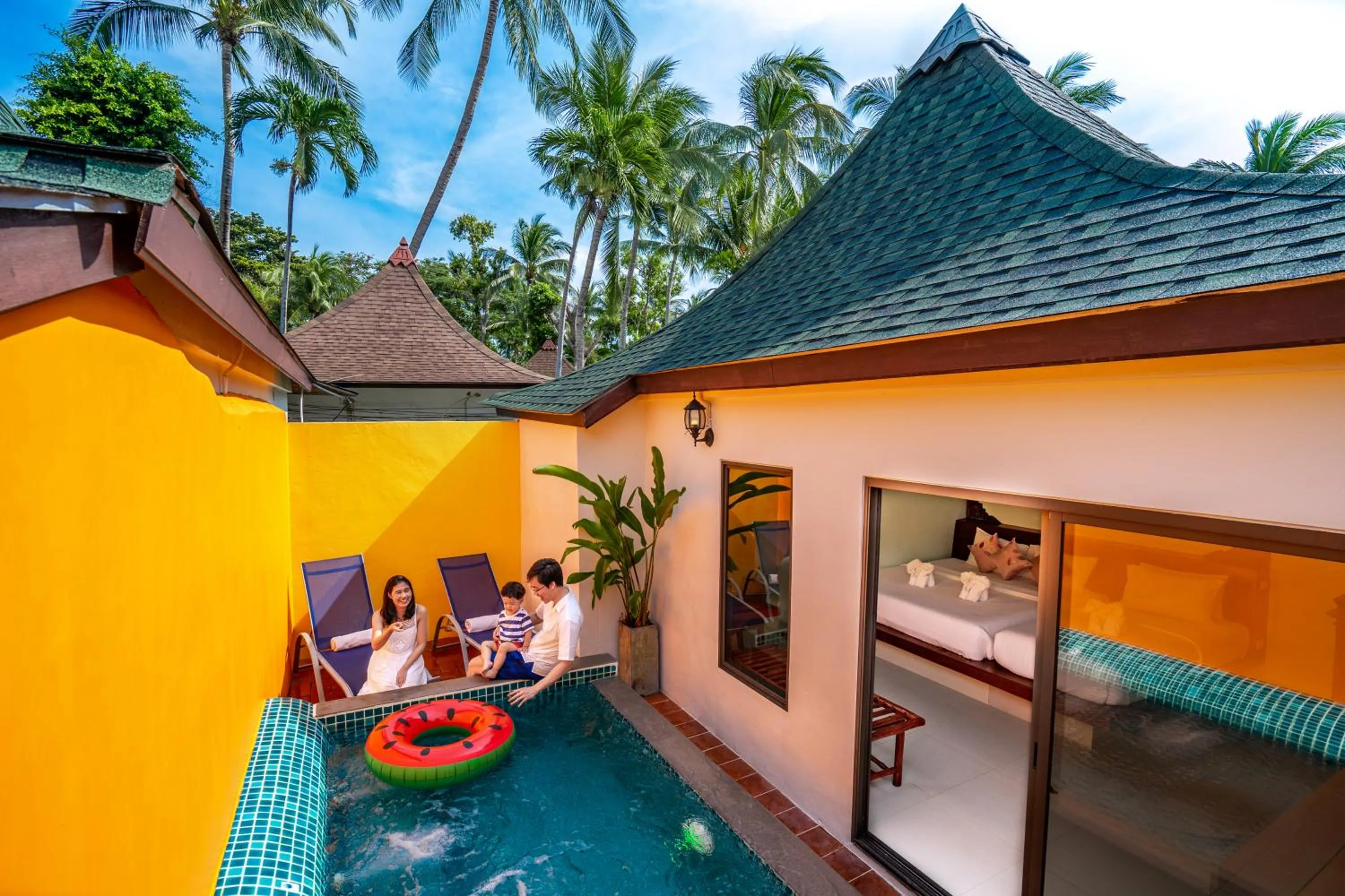 Swimming Pool in Chawengburi Resort