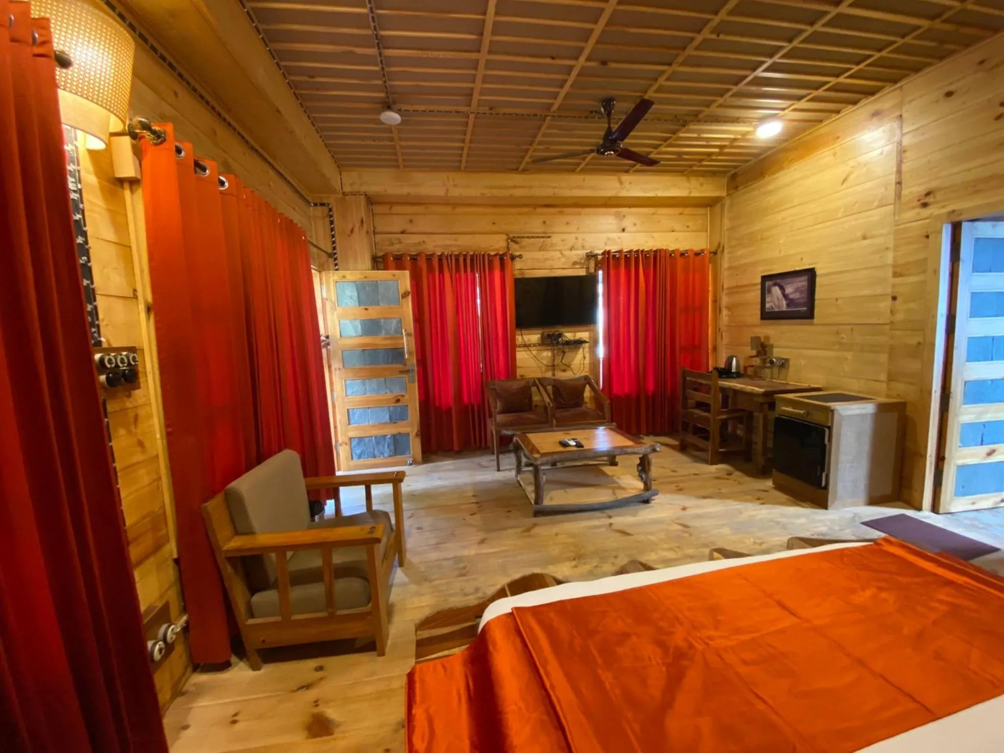 hair dresser in The Divine Hima