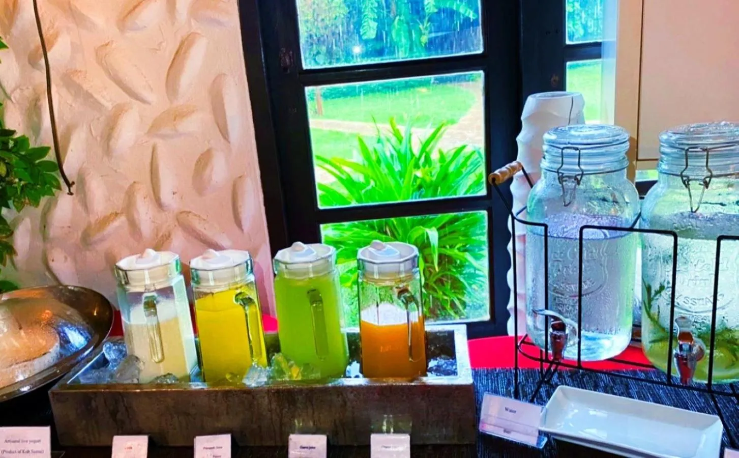 Food and drinks in Beach Republic Koh Samui