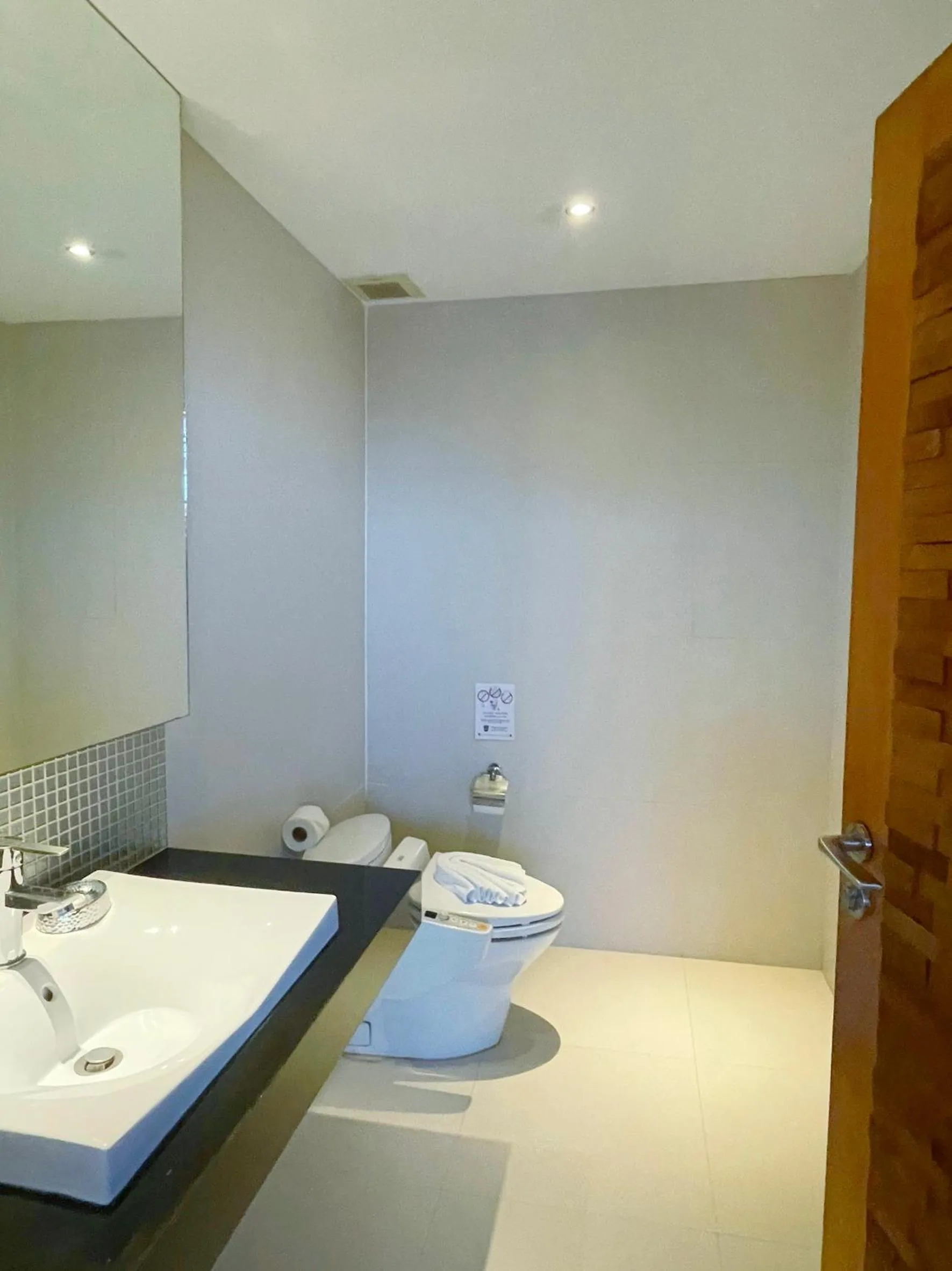 Bathroom in Beach Republic Koh Samui