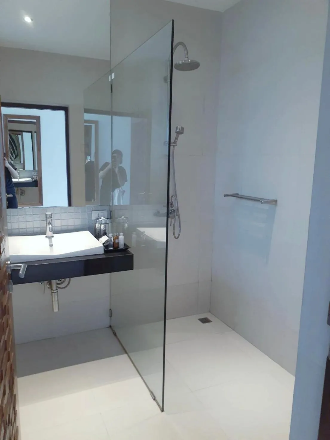 Bathroom in Beach Republic Koh Samui