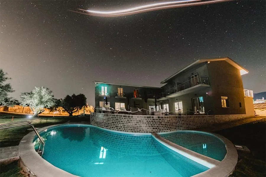 Socrates Organic Village - Wild Olive