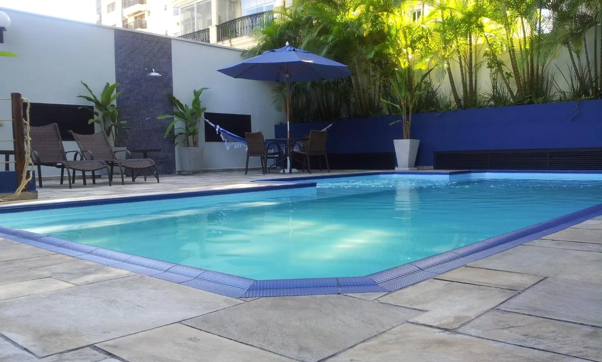 Swimming pool in Landmark Residence - OFICIAL