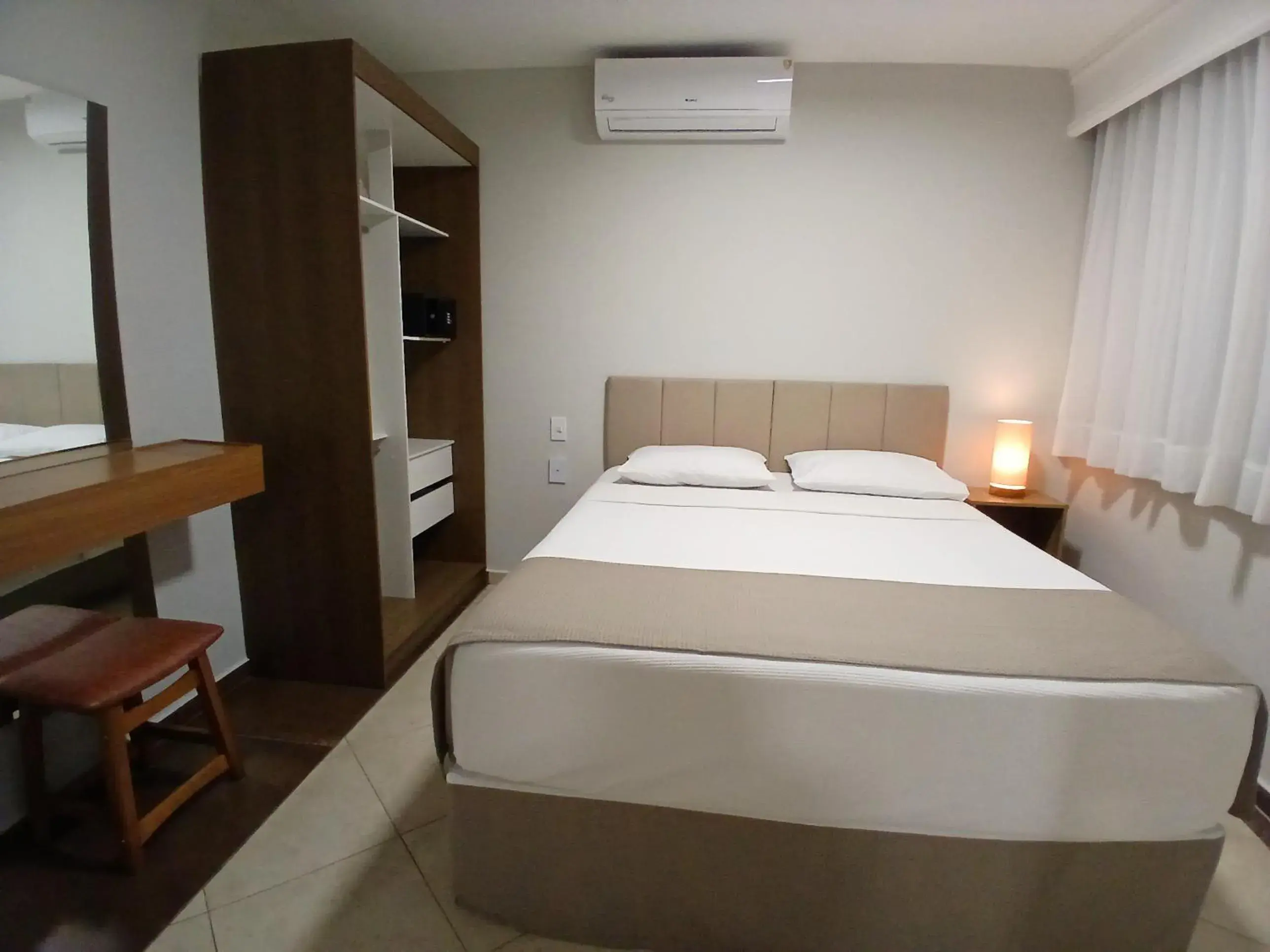 Double Executive Room in Landmark Residence - OFICIAL Double Executive Room in Landmark Residence - OFICIAL