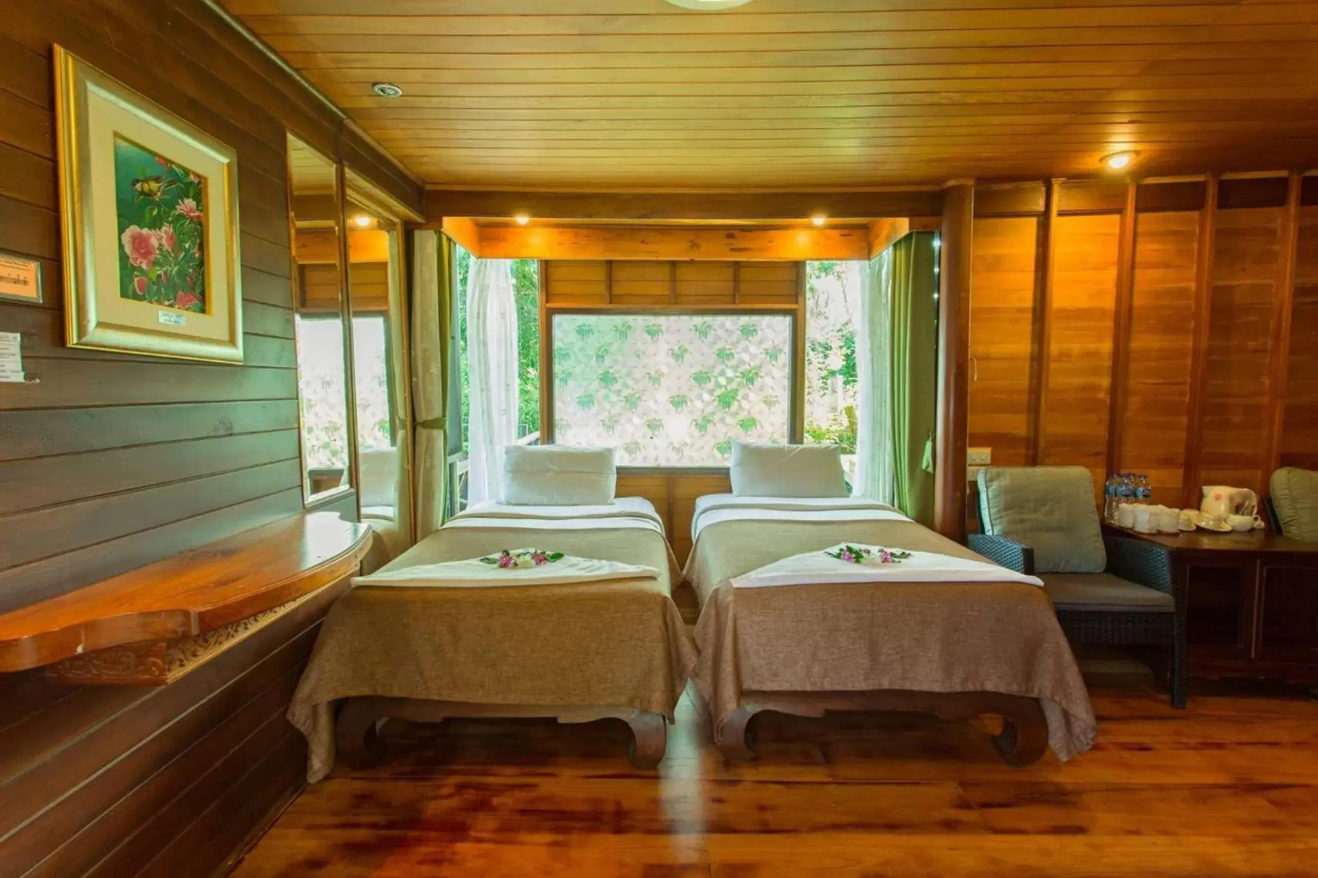 Bedroom, Bed in Kaengkrachan Boathouse Paradise Resort Bedroom, Bed in Kaengkrachan Boathouse Paradise Resort