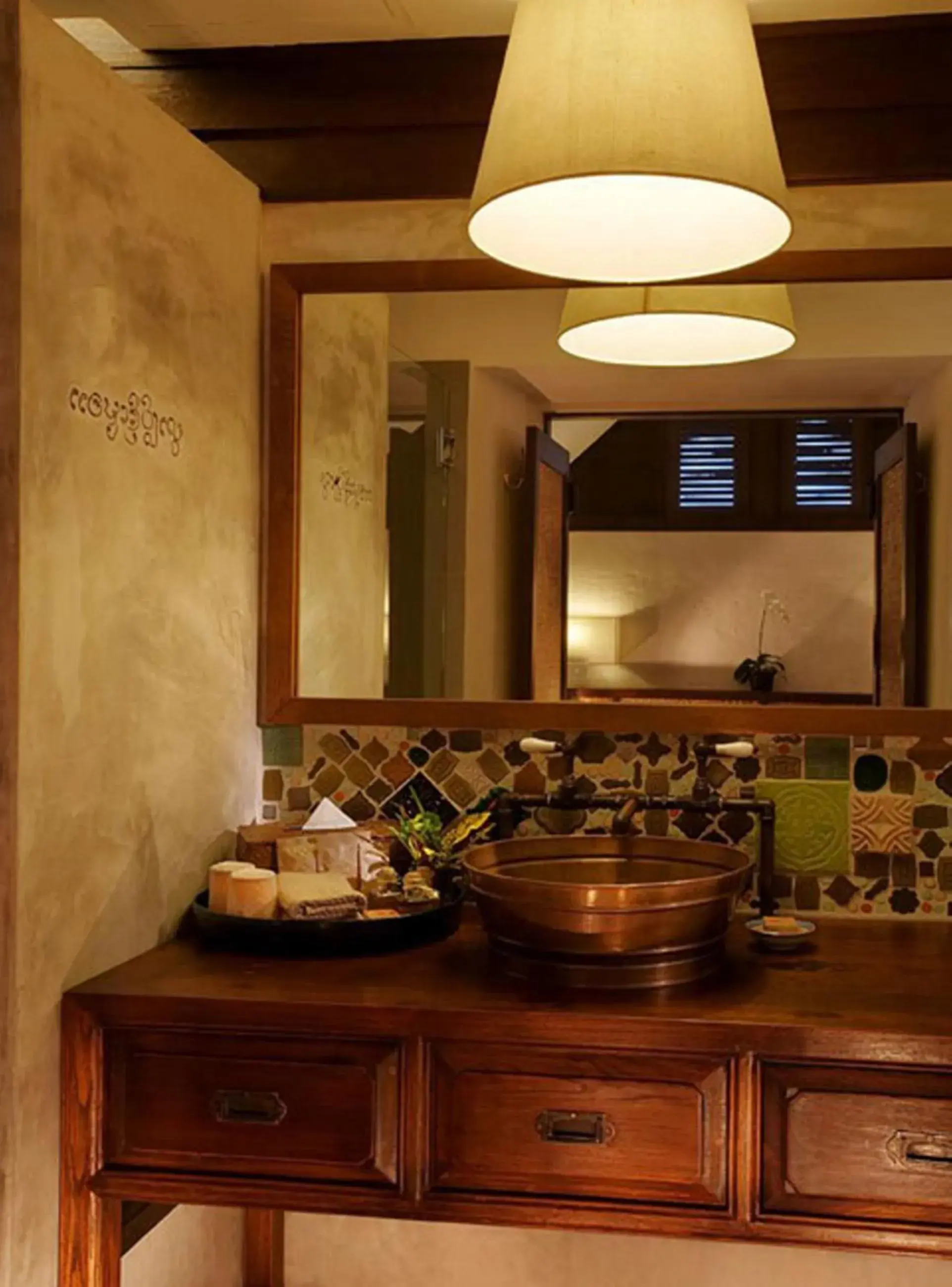 Bathroom in Tamarind Village Bathroom in Tamarind Village