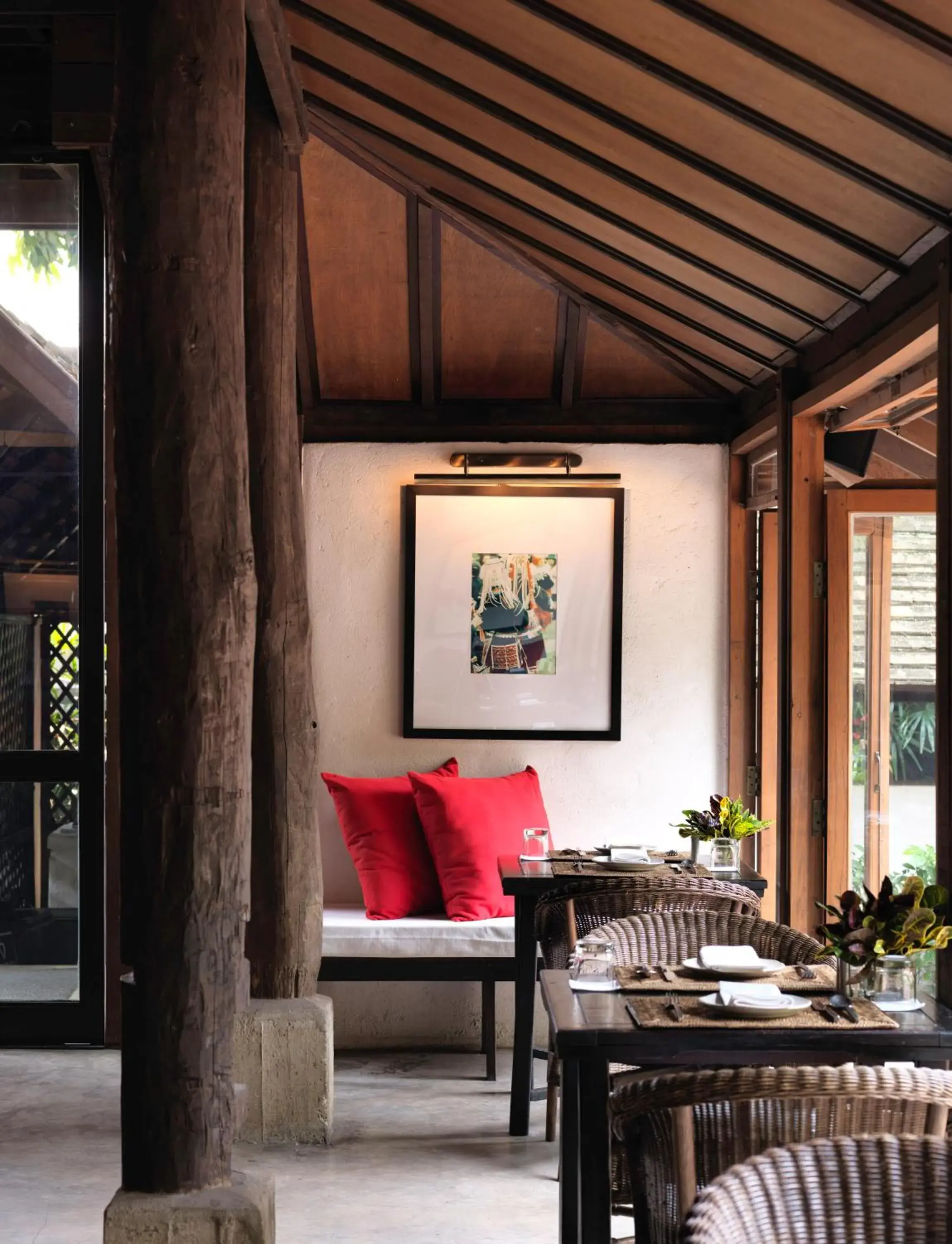 Restaurant/places to eat in Tamarind Village Restaurant/places to eat in Tamarind Village