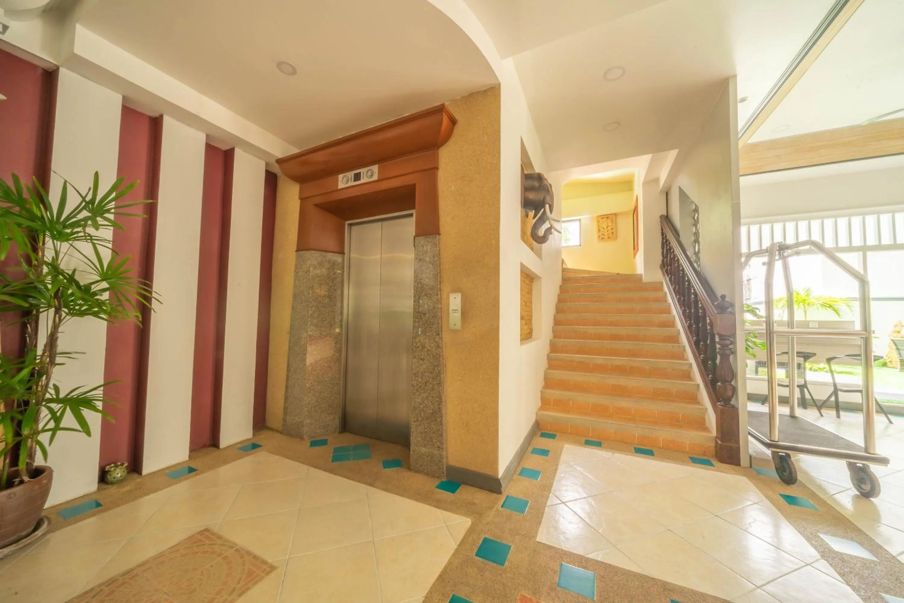 elevator in La Vintage Resort - Patong, Phuket