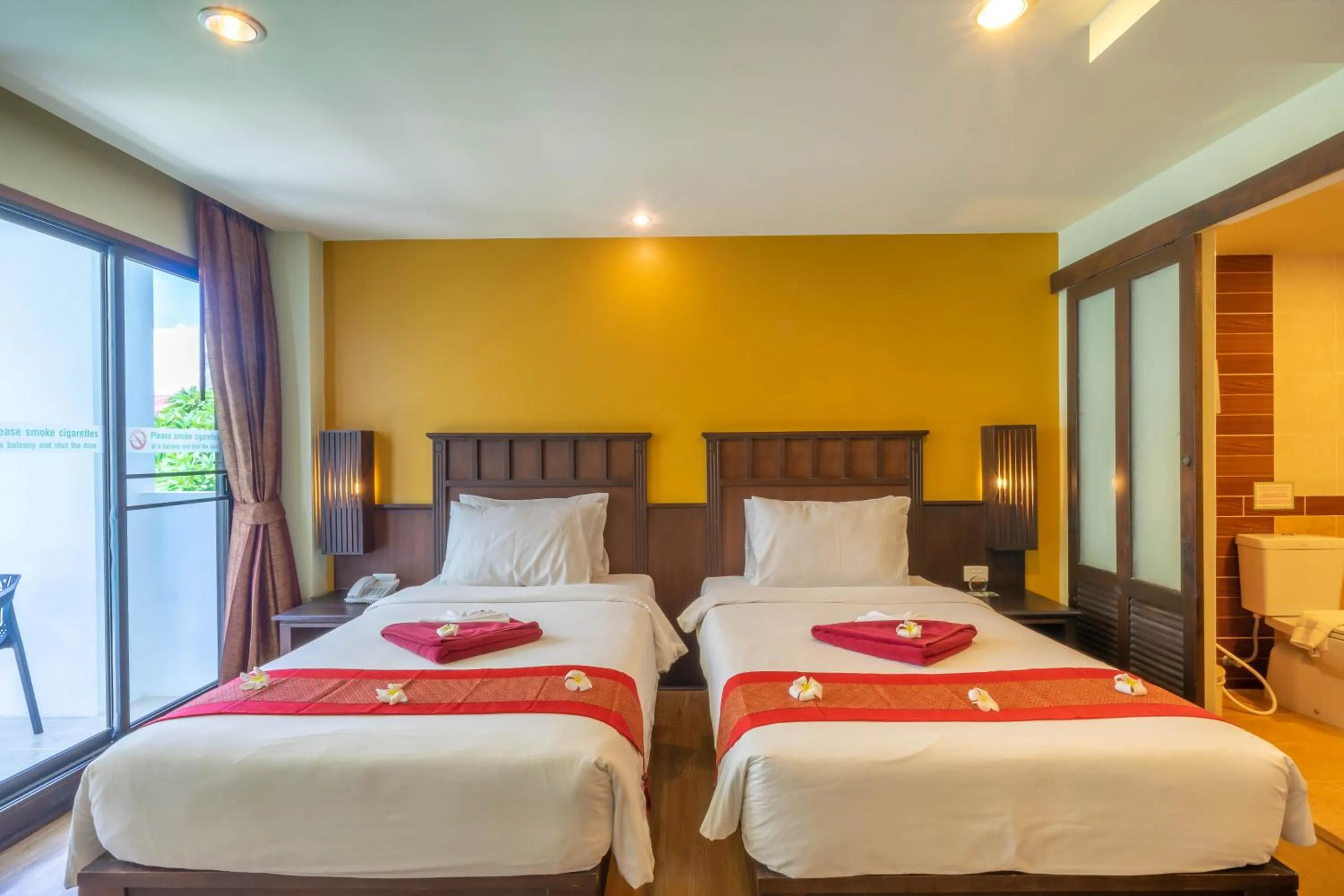 Bed in La Vintage Resort - Patong, Phuket